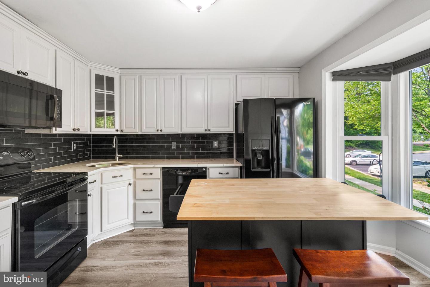 6612 BIRCHLEIGH WAY, ALEXANDRIA, Virginia 22315, 3 Bedrooms Bedrooms, ,3 BathroomsBathrooms,Residential,For sale,6612 BIRCHLEIGH WAY,VAFX2244494 MLS # VAFX2244494