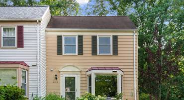 6612 BIRCHLEIGH WAY, ALEXANDRIA, Virginia 22315, 3 Bedrooms Bedrooms, ,3 BathroomsBathrooms,Residential,For sale,6612 BIRCHLEIGH WAY,VAFX2244494 MLS # VAFX2244494