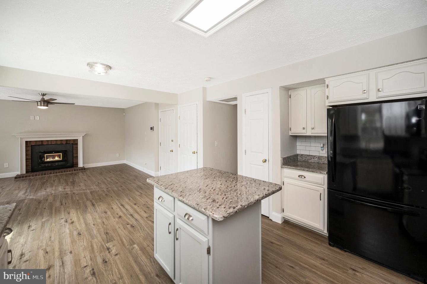 4 COLLINS CT, STAFFORD, Virginia 22556, 5 Bedrooms Bedrooms, ,3 BathroomsBathrooms,Residential,For sale,4 COLLINS CT,VAST2039310 MLS # VAST2039310
