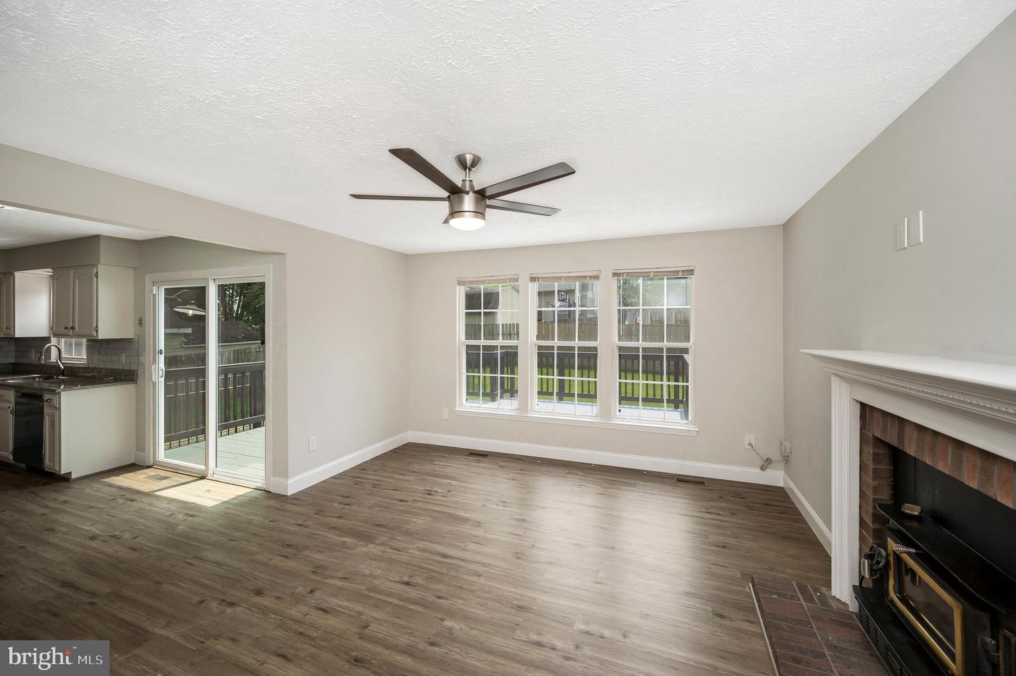 4 COLLINS CT, STAFFORD, Virginia 22556, 5 Bedrooms Bedrooms, ,3 BathroomsBathrooms,Residential,For sale,4 COLLINS CT,VAST2039310 MLS # VAST2039310