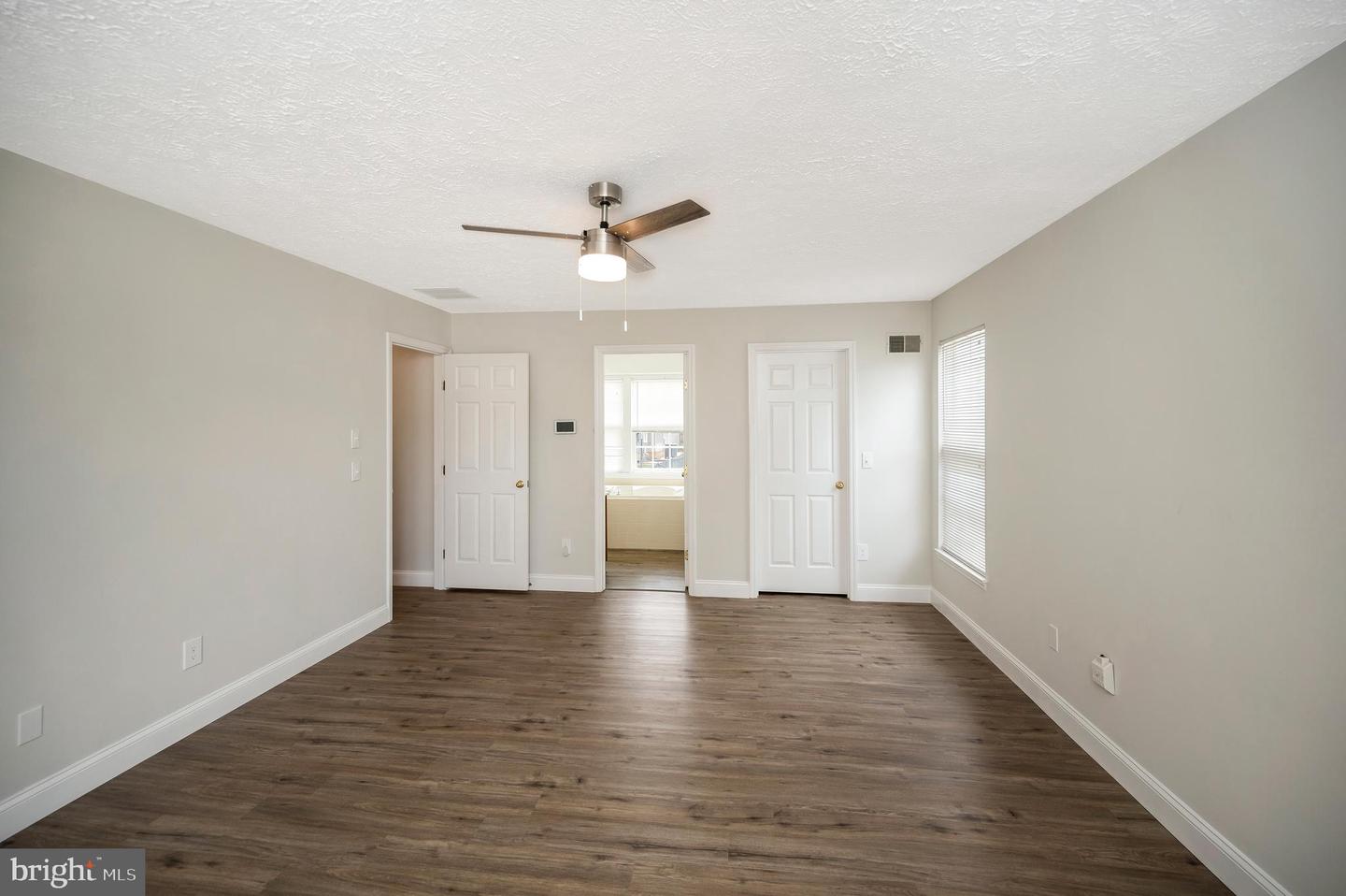 4 COLLINS CT, STAFFORD, Virginia 22556, 5 Bedrooms Bedrooms, ,3 BathroomsBathrooms,Residential,For sale,4 COLLINS CT,VAST2039310 MLS # VAST2039310
