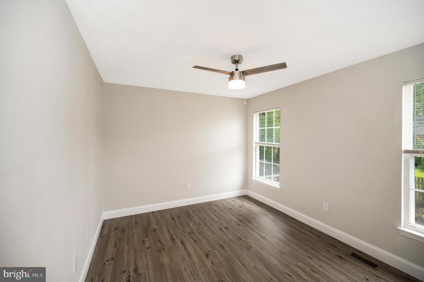 4 COLLINS CT, STAFFORD, Virginia 22556, 5 Bedrooms Bedrooms, ,3 BathroomsBathrooms,Residential,For sale,4 COLLINS CT,VAST2039310 MLS # VAST2039310