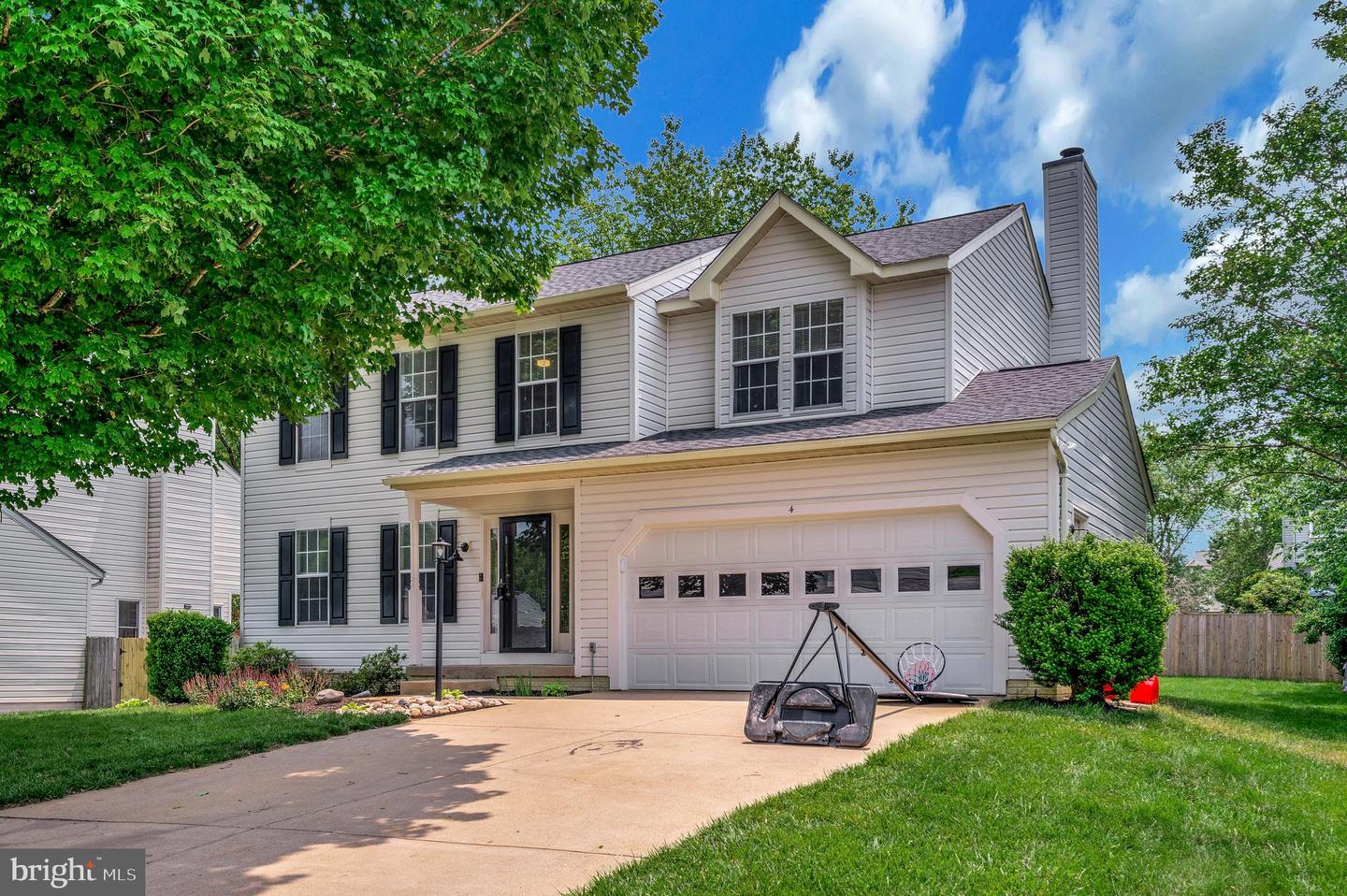 4 COLLINS CT, STAFFORD, Virginia 22556, 5 Bedrooms Bedrooms, ,3 BathroomsBathrooms,Residential,For sale,4 COLLINS CT,VAST2039310 MLS # VAST2039310