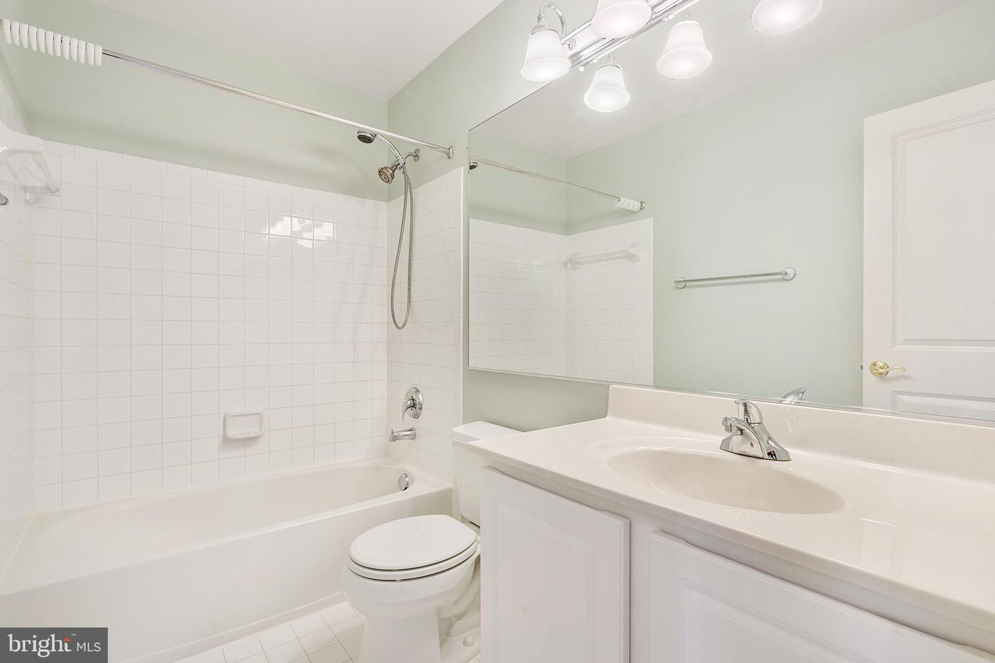 9207 CASCADE FALLS DR, BRISTOW, Virginia 20136, 3 Bedrooms Bedrooms, ,2 BathroomsBathrooms,Residential,For sale,9207 CASCADE FALLS DR,VAPW2095880 MLS # VAPW2095880