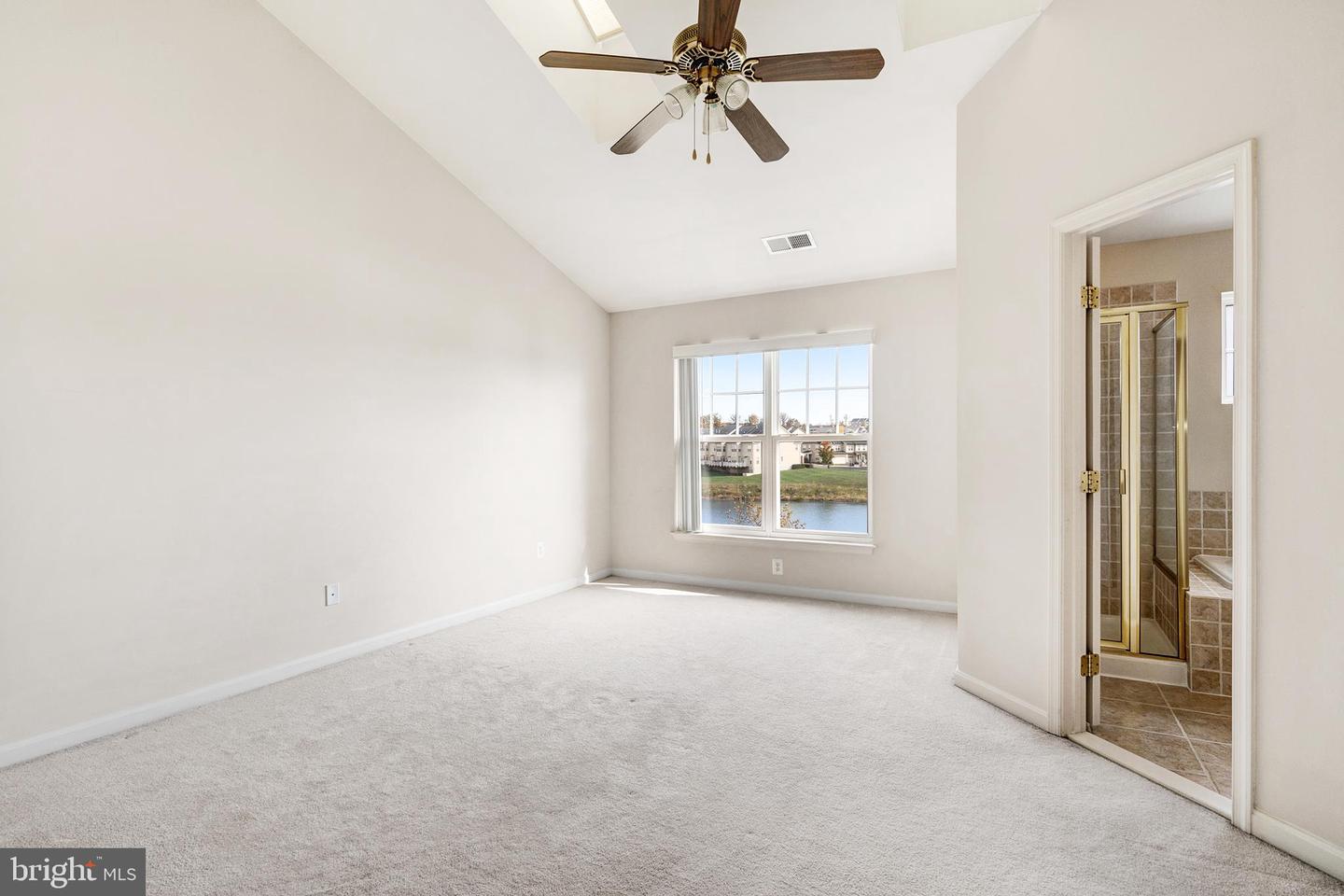 9207 CASCADE FALLS DR, BRISTOW, Virginia 20136, 3 Bedrooms Bedrooms, ,2 BathroomsBathrooms,Residential,For sale,9207 CASCADE FALLS DR,VAPW2095880 MLS # VAPW2095880