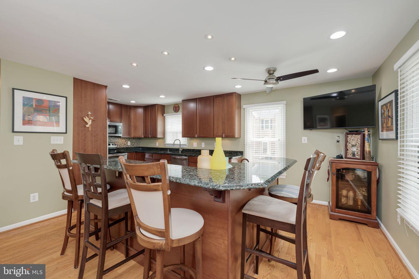 7410 SALFORD CT, ALEXANDRIA, Virginia 22315, 4 Bedrooms Bedrooms, ,3 BathroomsBathrooms,Residential,For sale,7410 SALFORD CT,VAFX2244280 MLS # VAFX2244280