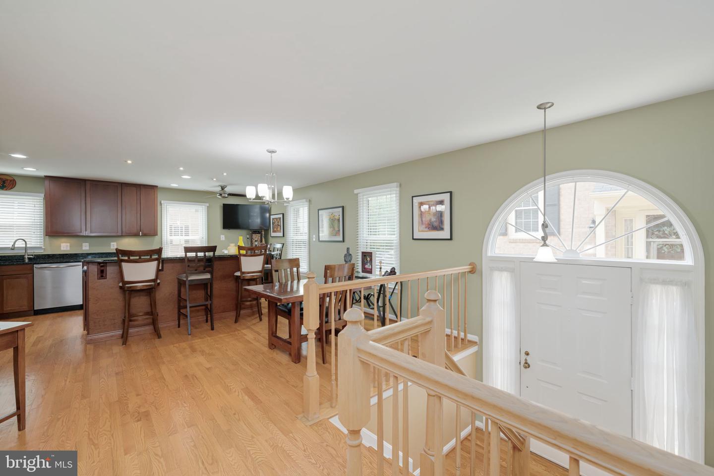 7410 SALFORD CT, ALEXANDRIA, Virginia 22315, 4 Bedrooms Bedrooms, ,3 BathroomsBathrooms,Residential,For sale,7410 SALFORD CT,VAFX2244280 MLS # VAFX2244280
