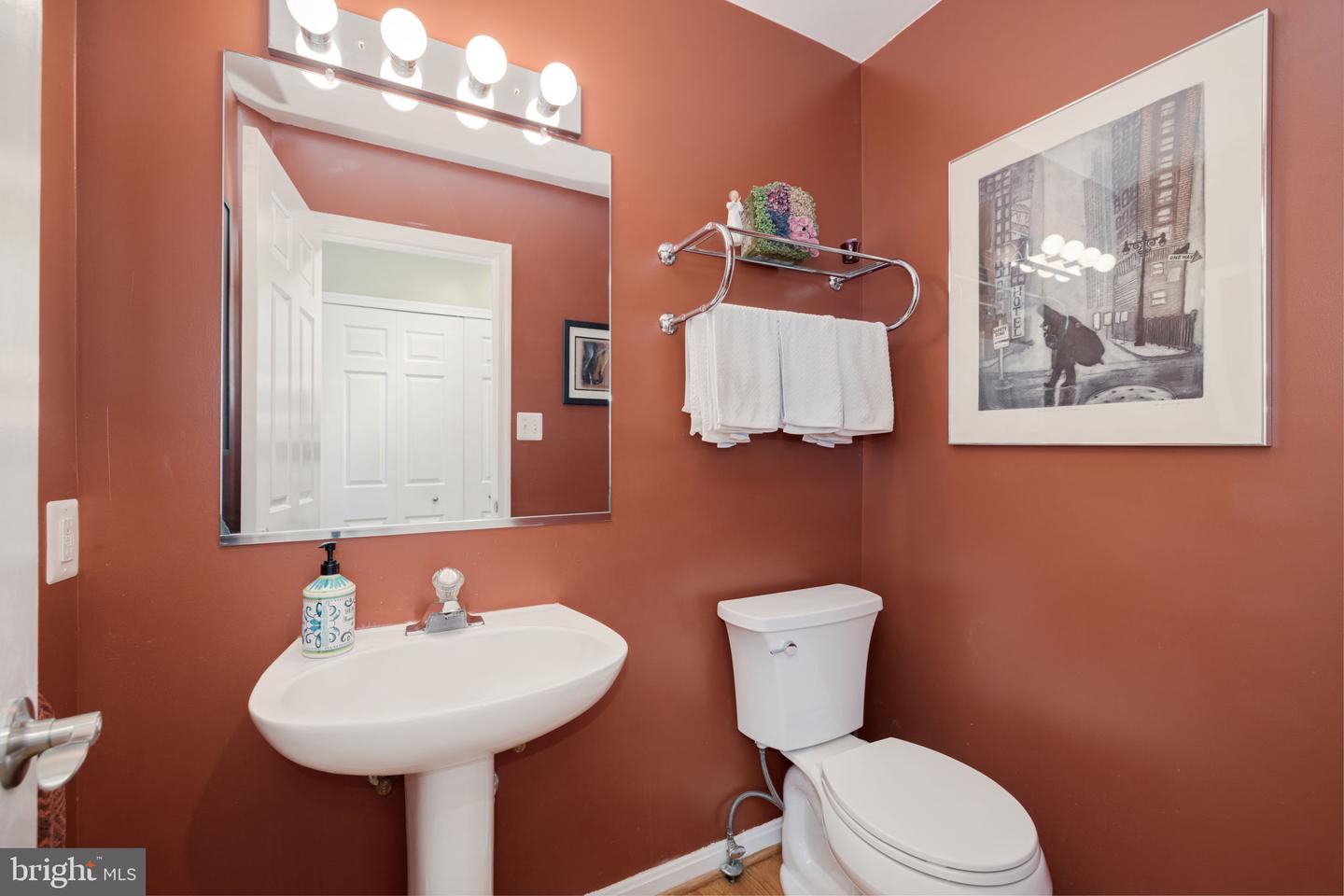 7410 SALFORD CT, ALEXANDRIA, Virginia 22315, 4 Bedrooms Bedrooms, ,3 BathroomsBathrooms,Residential,For sale,7410 SALFORD CT,VAFX2244280 MLS # VAFX2244280