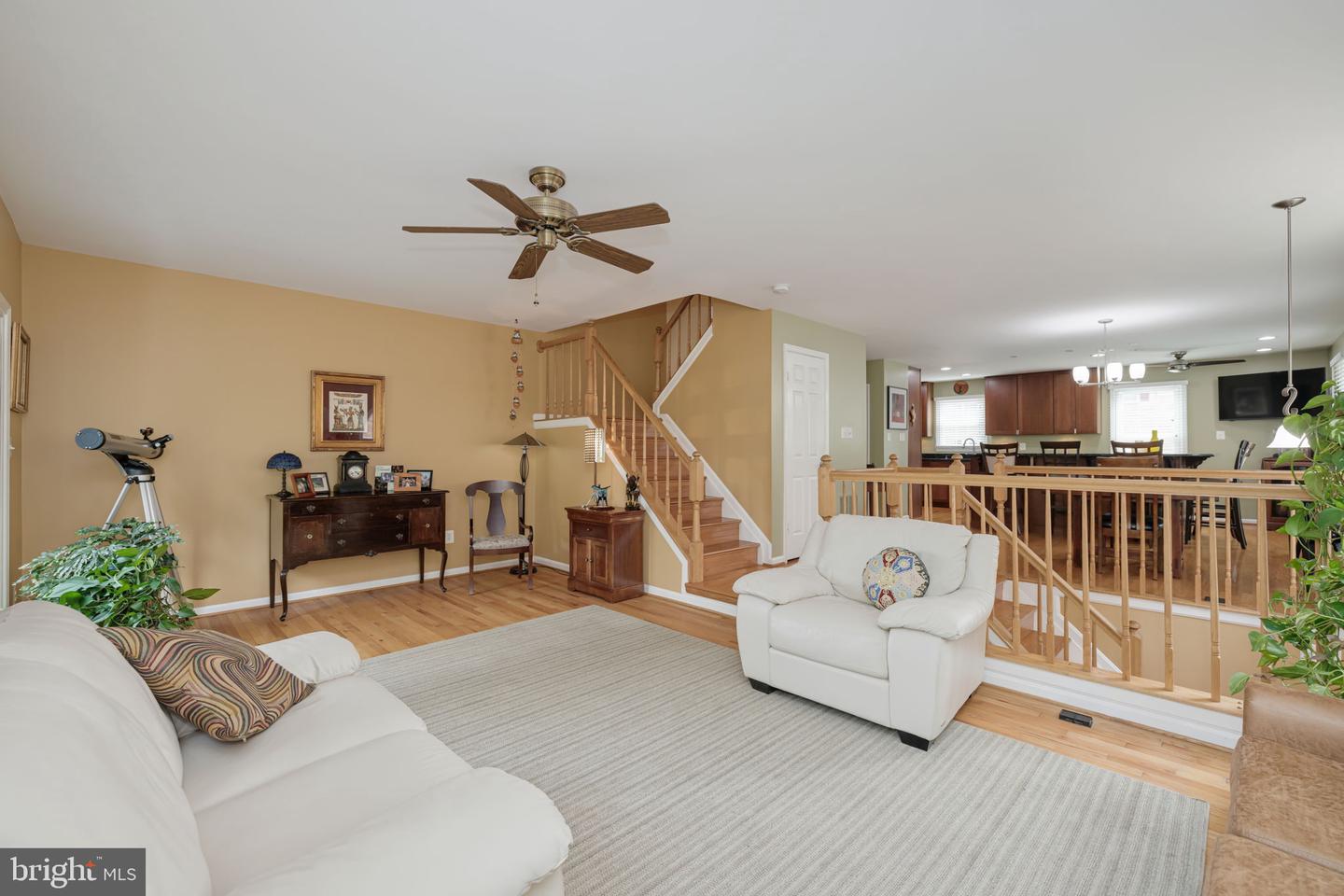 7410 SALFORD CT, ALEXANDRIA, Virginia 22315, 4 Bedrooms Bedrooms, ,3 BathroomsBathrooms,Residential,For sale,7410 SALFORD CT,VAFX2244280 MLS # VAFX2244280
