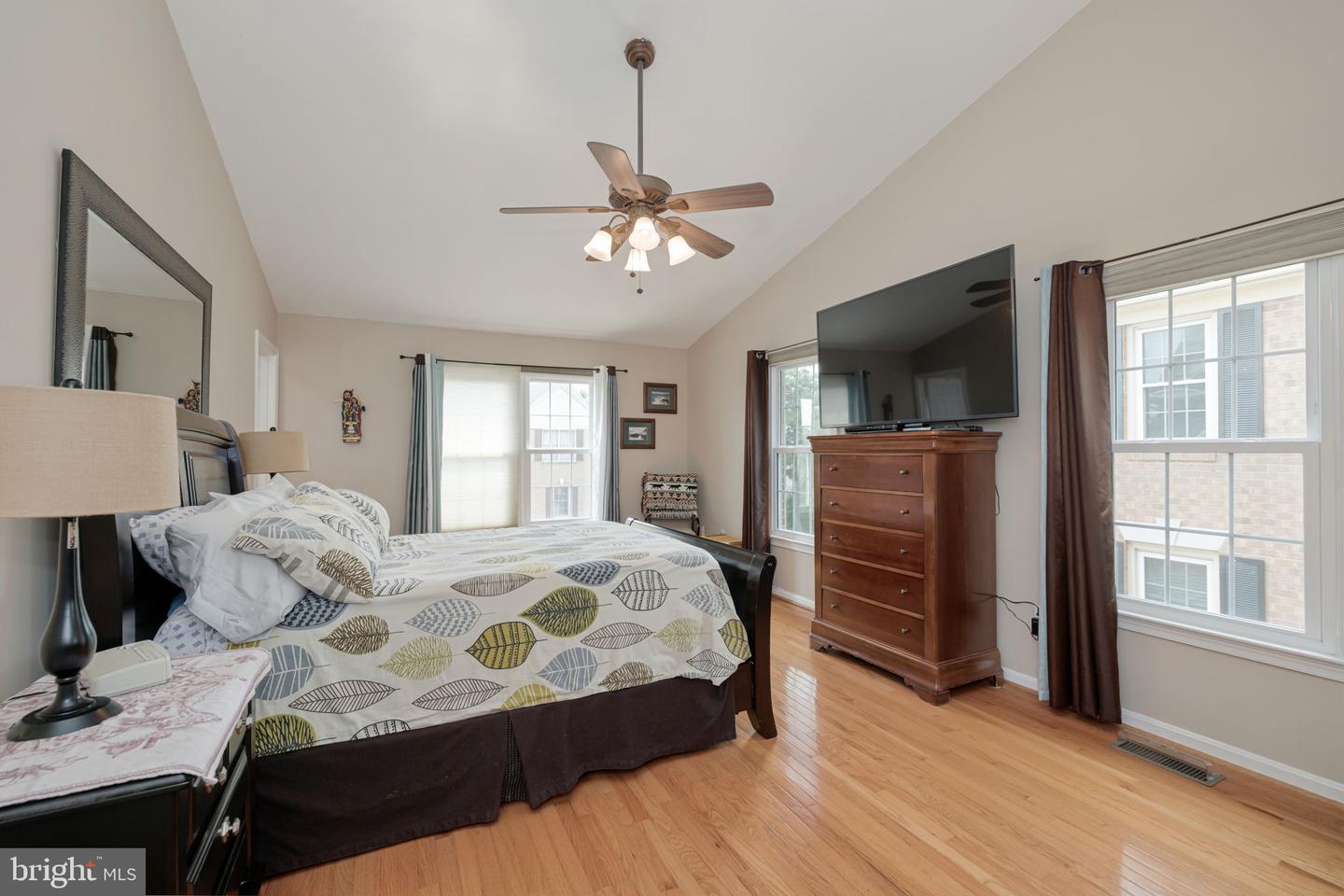 7410 SALFORD CT, ALEXANDRIA, Virginia 22315, 4 Bedrooms Bedrooms, ,3 BathroomsBathrooms,Residential,For sale,7410 SALFORD CT,VAFX2244280 MLS # VAFX2244280