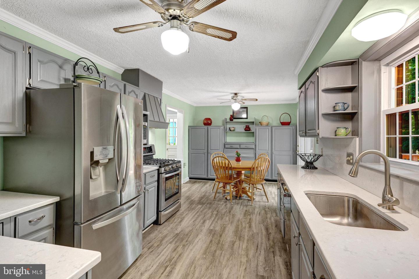 509 KRAMER DR SE, VIENNA, Virginia 22180, 4 Bedrooms Bedrooms, ,2 BathroomsBathrooms,Residential,For sale,509 KRAMER DR SE,VAFX2244308 MLS # VAFX2244308