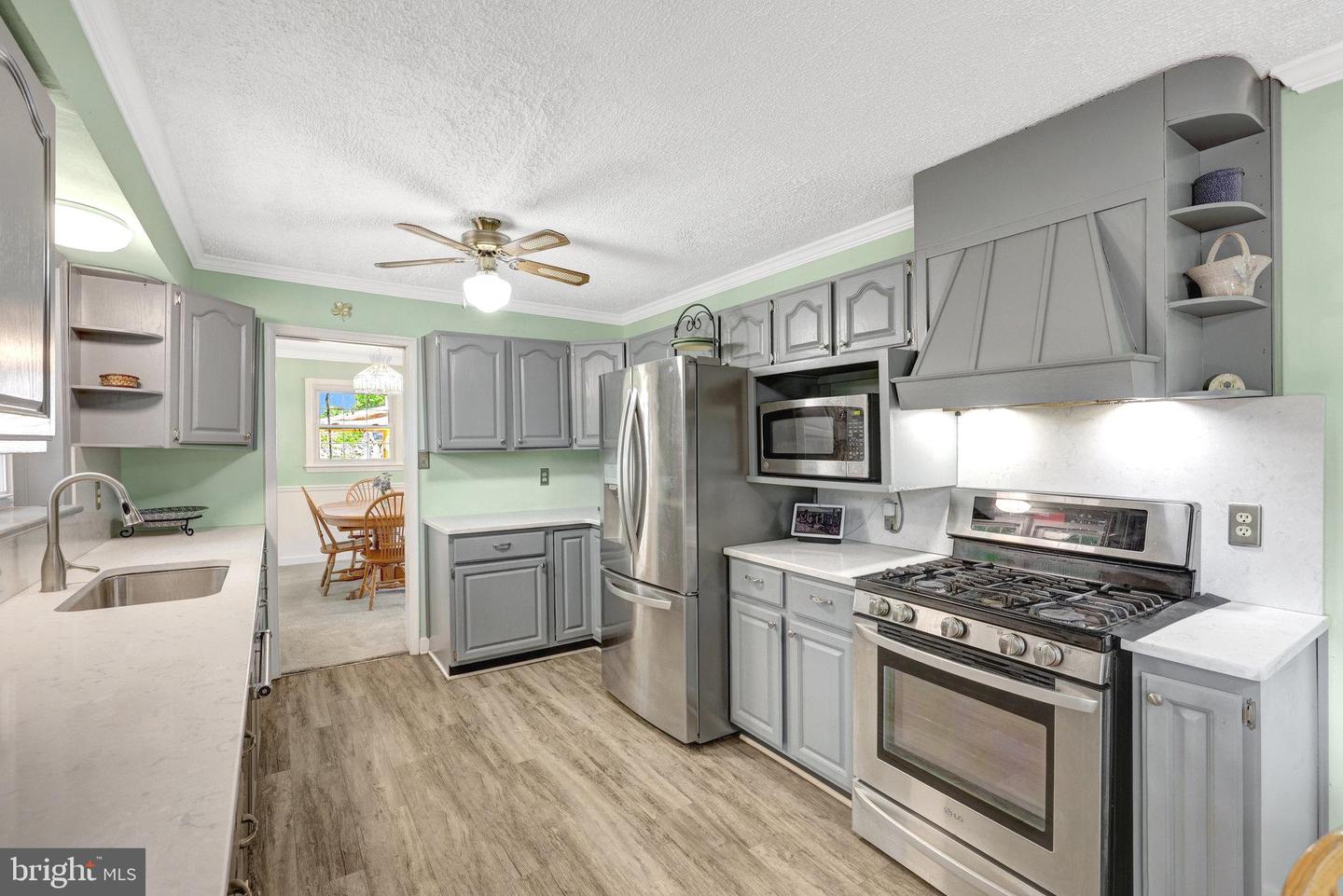 509 KRAMER DR SE, VIENNA, Virginia 22180, 4 Bedrooms Bedrooms, ,2 BathroomsBathrooms,Residential,For sale,509 KRAMER DR SE,VAFX2244308 MLS # VAFX2244308