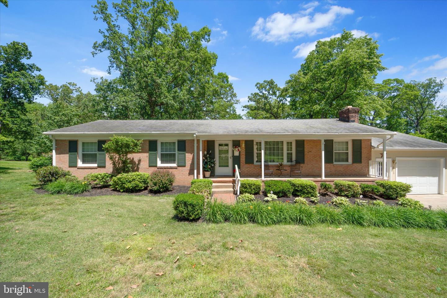 5715 ARTEMUS RD, GAINESVILLE, Virginia 20155, 4 Bedrooms Bedrooms, ,2 BathroomsBathrooms,Residential,For sale,5715 ARTEMUS RD,VAPW2095886 MLS # VAPW2095886