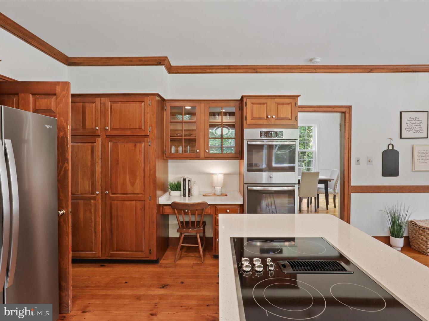 6602 LADYSLIPPER LN, CLIFTON, Virginia 20124, 4 Bedrooms Bedrooms, ,3 BathroomsBathrooms,Residential,For sale,6602 LADYSLIPPER LN,VAFX2244364 MLS # VAFX2244364