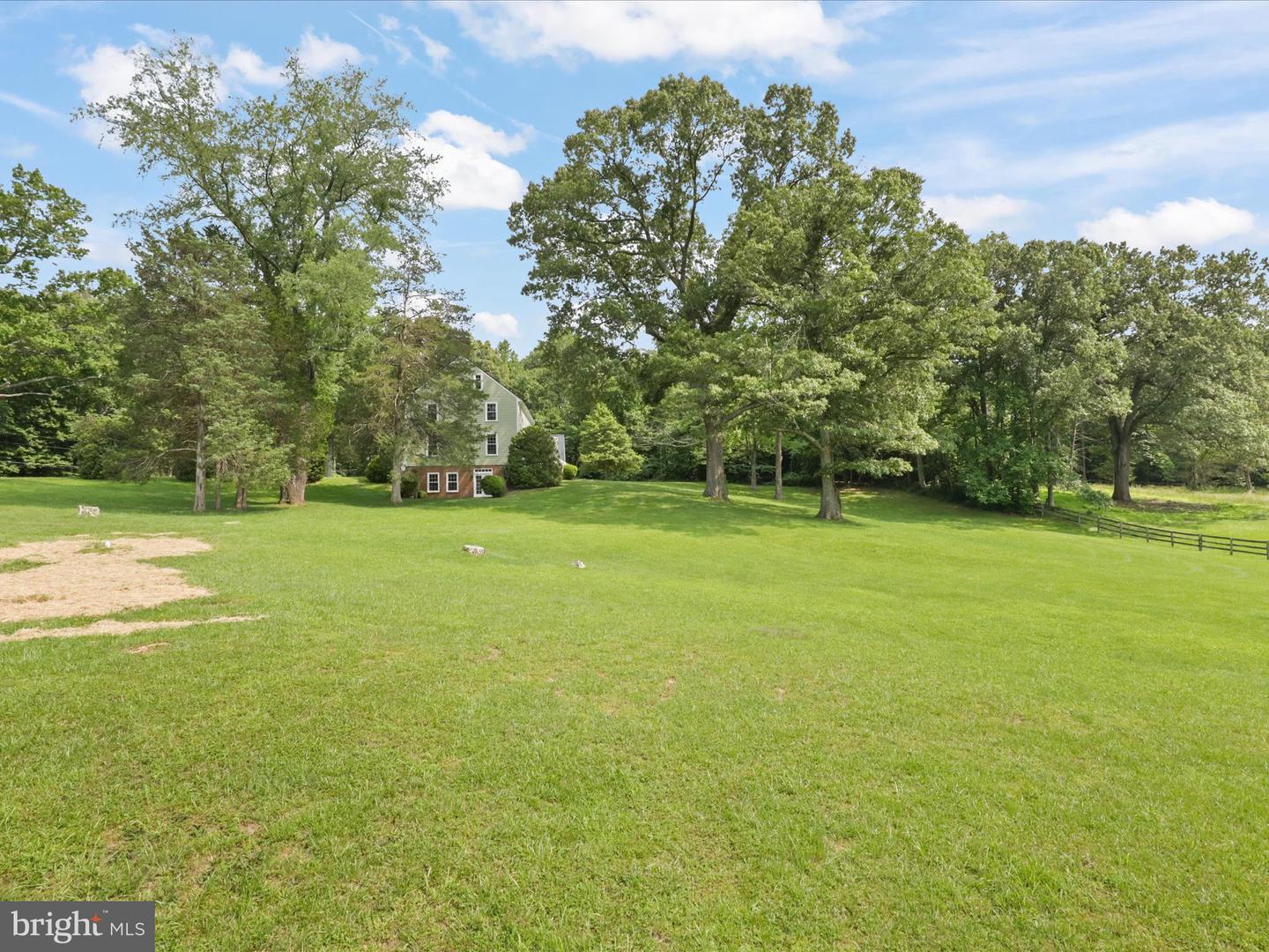 6602 LADYSLIPPER LN, CLIFTON, Virginia 20124, 4 Bedrooms Bedrooms, ,3 BathroomsBathrooms,Residential,For sale,6602 LADYSLIPPER LN,VAFX2244364 MLS # VAFX2244364