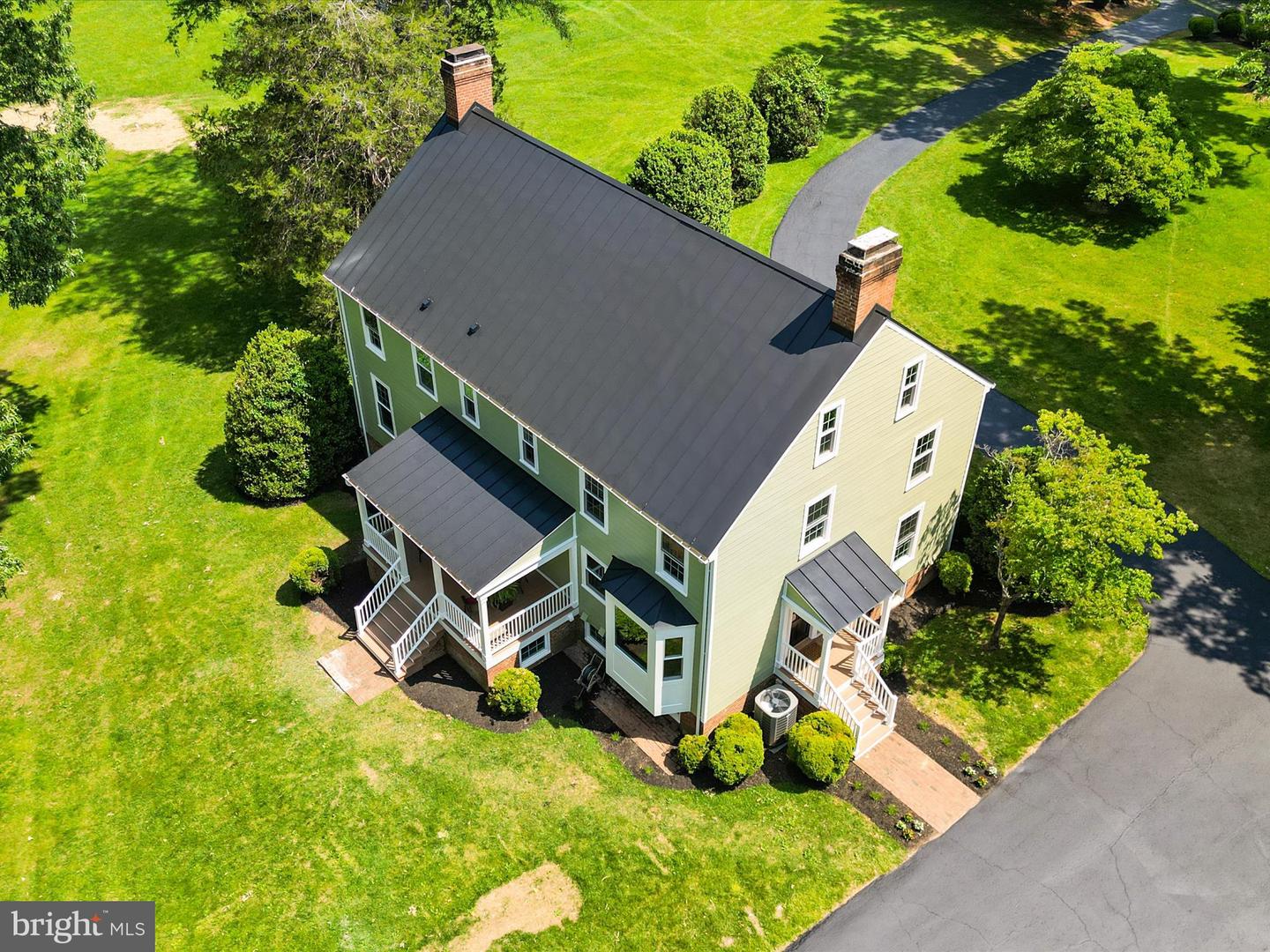6602 LADYSLIPPER LN, CLIFTON, Virginia 20124, 4 Bedrooms Bedrooms, ,3 BathroomsBathrooms,Residential,For sale,6602 LADYSLIPPER LN,VAFX2244364 MLS # VAFX2244364