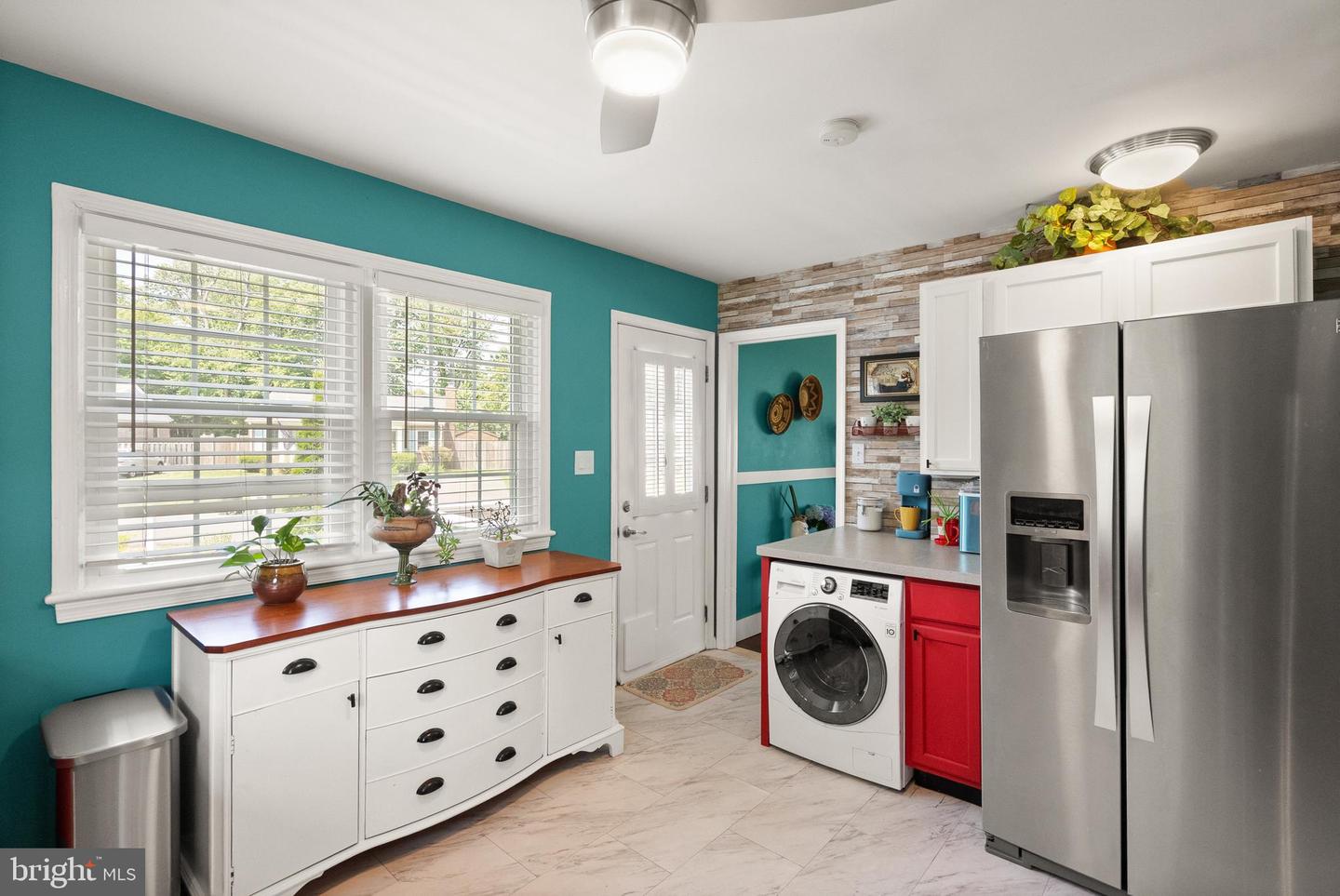 9000 SUDLEY RD, MANASSAS, Virginia 20110, 2 Bedrooms Bedrooms, ,1 BathroomBathrooms,Residential,For sale,9000 SUDLEY RD,VAMN2008438 MLS # VAMN2008438