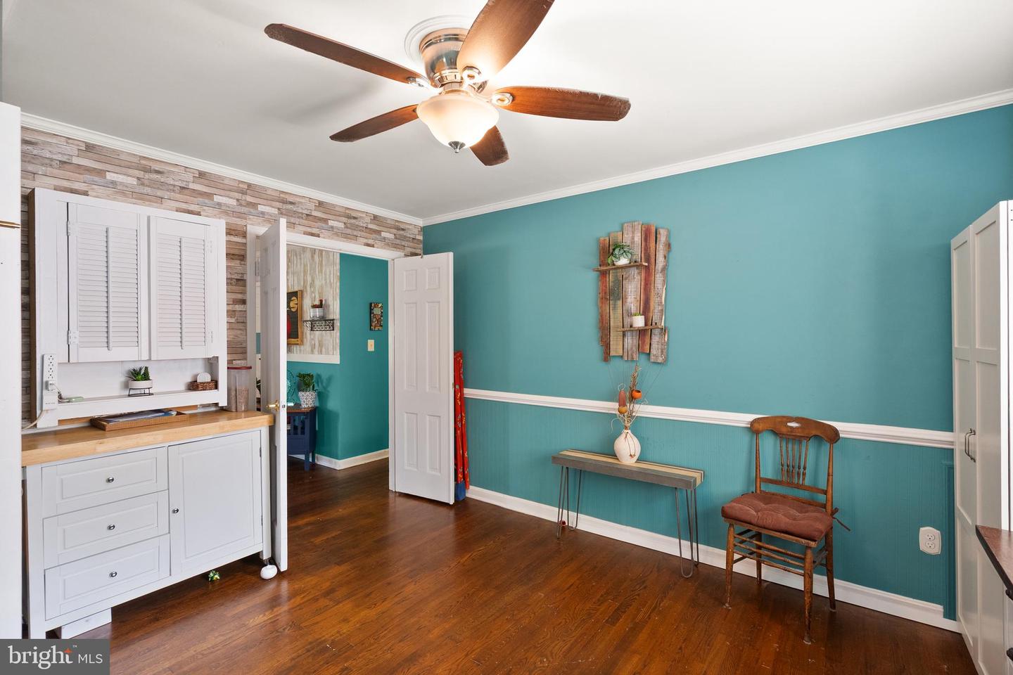9000 SUDLEY RD, MANASSAS, Virginia 20110, 2 Bedrooms Bedrooms, ,1 BathroomBathrooms,Residential,For sale,9000 SUDLEY RD,VAMN2008438 MLS # VAMN2008438
