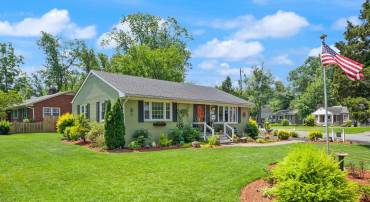 9000 SUDLEY RD, MANASSAS, Virginia 20110, 2 Bedrooms Bedrooms, ,1 BathroomBathrooms,Residential,For sale,9000 SUDLEY RD,VAMN2008438 MLS # VAMN2008438