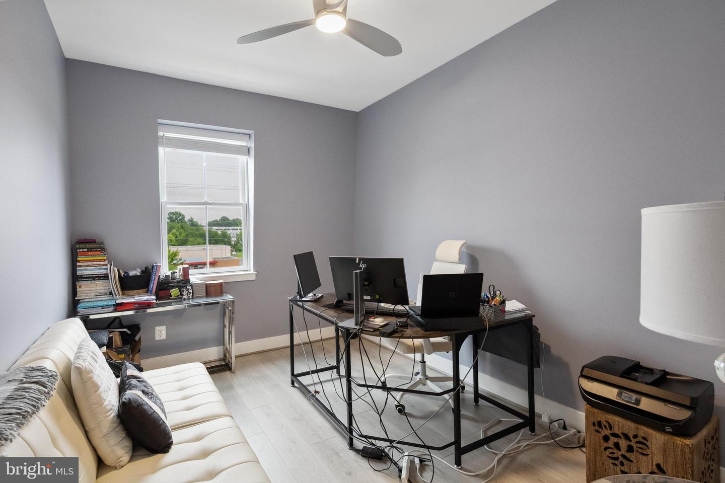 141 CENTER ST S #6, VIENNA, Virginia 22180, 4 Bedrooms Bedrooms, ,3 BathroomsBathrooms,Residential,For sale,141 CENTER ST S #6,VAFX2244464 MLS # VAFX2244464