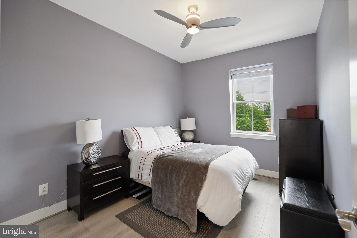 141 CENTER ST S #6, VIENNA, Virginia 22180, 4 Bedrooms Bedrooms, ,3 BathroomsBathrooms,Residential,For sale,141 CENTER ST S #6,VAFX2244464 MLS # VAFX2244464