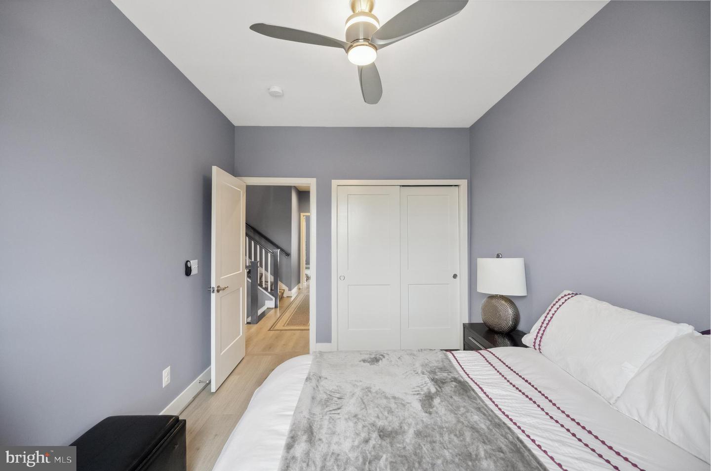 141 CENTER ST S #6, VIENNA, Virginia 22180, 4 Bedrooms Bedrooms, ,3 BathroomsBathrooms,Residential,For sale,141 CENTER ST S #6,VAFX2244464 MLS # VAFX2244464