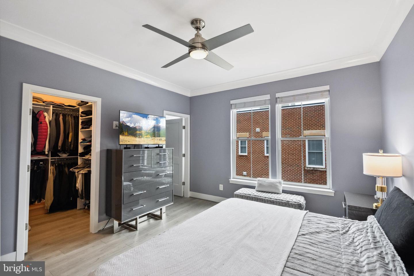 141 CENTER ST S #6, VIENNA, Virginia 22180, 4 Bedrooms Bedrooms, ,3 BathroomsBathrooms,Residential,For sale,141 CENTER ST S #6,VAFX2244464 MLS # VAFX2244464
