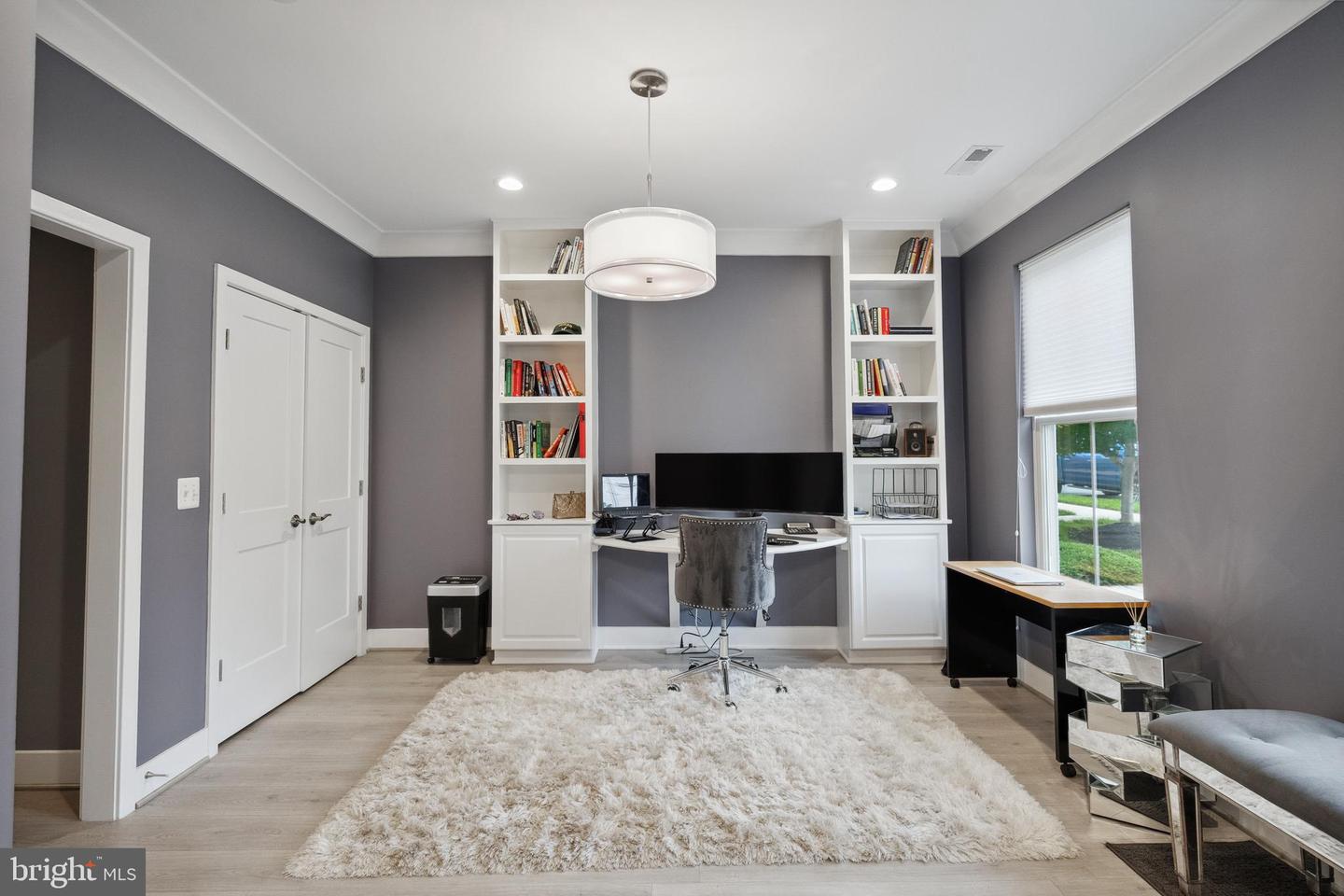 141 CENTER ST S #6, VIENNA, Virginia 22180, 4 Bedrooms Bedrooms, ,3 BathroomsBathrooms,Residential,For sale,141 CENTER ST S #6,VAFX2244464 MLS # VAFX2244464