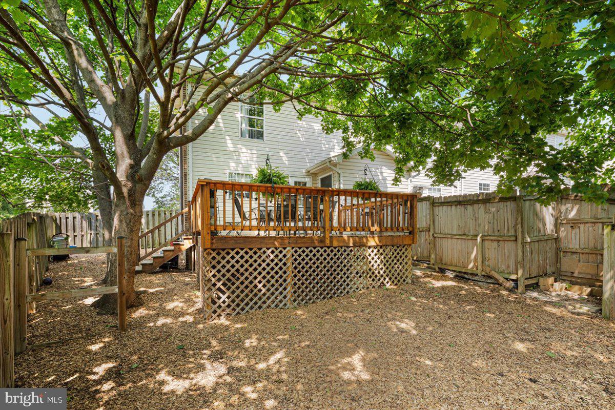 213 LITTLE RIVER DR, WINCHESTER, Virginia 22602, 2 Bedrooms Bedrooms, 6 Rooms Rooms,1 BathroomBathrooms,Residential,For sale,213 LITTLE RIVER DR,VAFV2034566 MLS # VAFV2034566