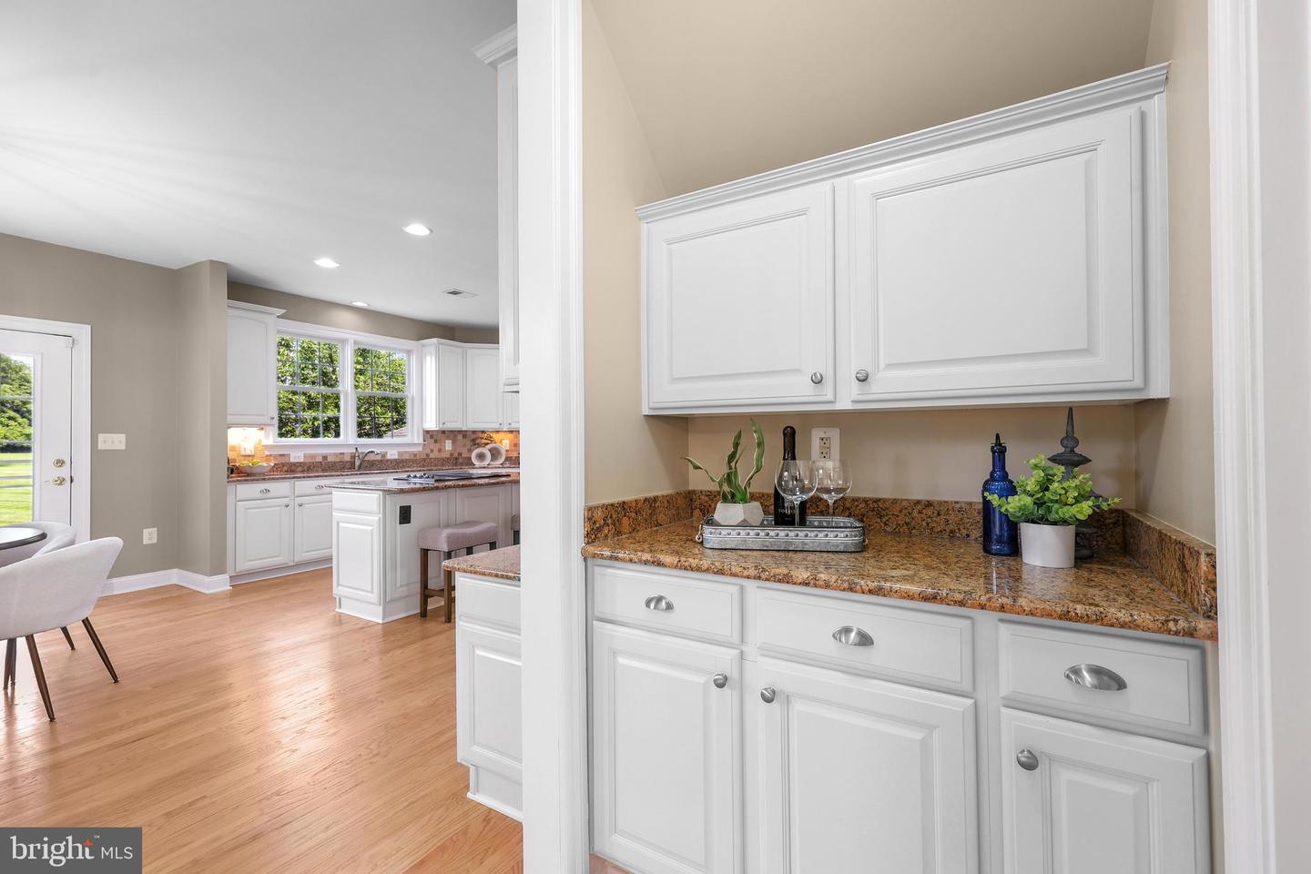 37968 PIGGOTT BOTTOM RD, PURCELLVILLE, Virginia 20132, 4 Bedrooms Bedrooms, ,4 BathroomsBathrooms,Residential,For sale,37968 PIGGOTT BOTTOM RD,VALO2098292 MLS # VALO2098292