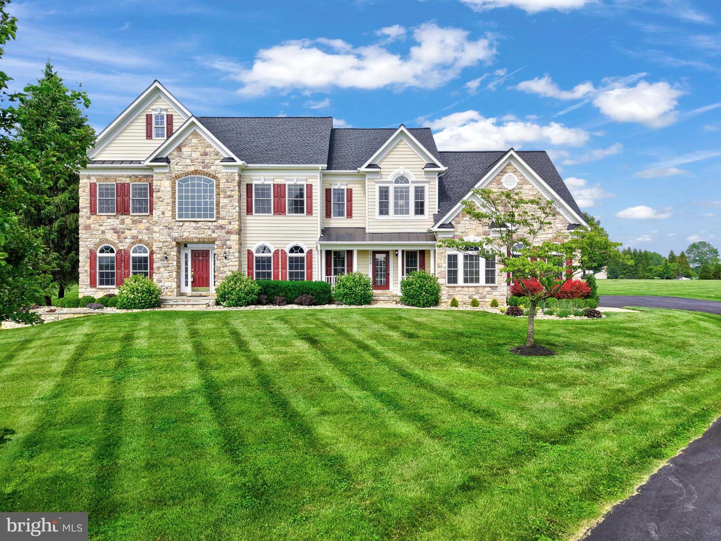 37968 PIGGOTT BOTTOM RD, PURCELLVILLE, Virginia 20132, 4 Bedrooms Bedrooms, ,4 BathroomsBathrooms,Residential,For sale,37968 PIGGOTT BOTTOM RD,VALO2098292 MLS # VALO2098292