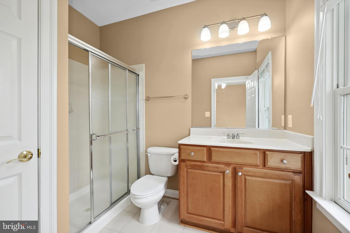 37968 PIGGOTT BOTTOM RD, PURCELLVILLE, Virginia 20132, 4 Bedrooms Bedrooms, ,4 BathroomsBathrooms,Residential,For sale,37968 PIGGOTT BOTTOM RD,VALO2098292 MLS # VALO2098292