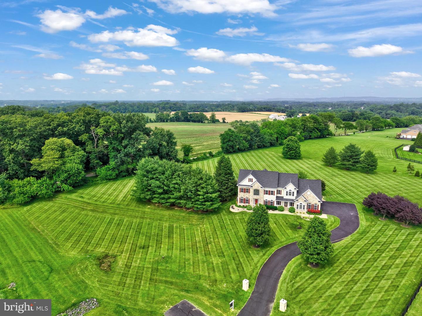 37968 PIGGOTT BOTTOM RD, PURCELLVILLE, Virginia 20132, 4 Bedrooms Bedrooms, ,4 BathroomsBathrooms,Residential,For sale,37968 PIGGOTT BOTTOM RD,VALO2098292 MLS # VALO2098292