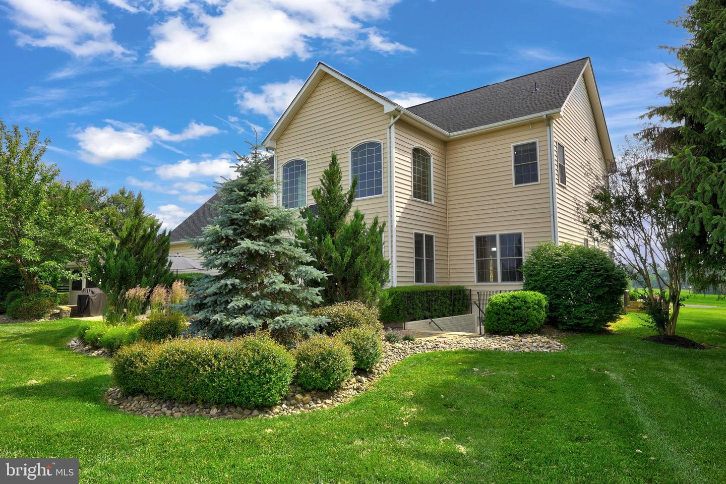 37968 PIGGOTT BOTTOM RD, PURCELLVILLE, Virginia 20132, 4 Bedrooms Bedrooms, ,4 BathroomsBathrooms,Residential,For sale,37968 PIGGOTT BOTTOM RD,VALO2098292 MLS # VALO2098292
