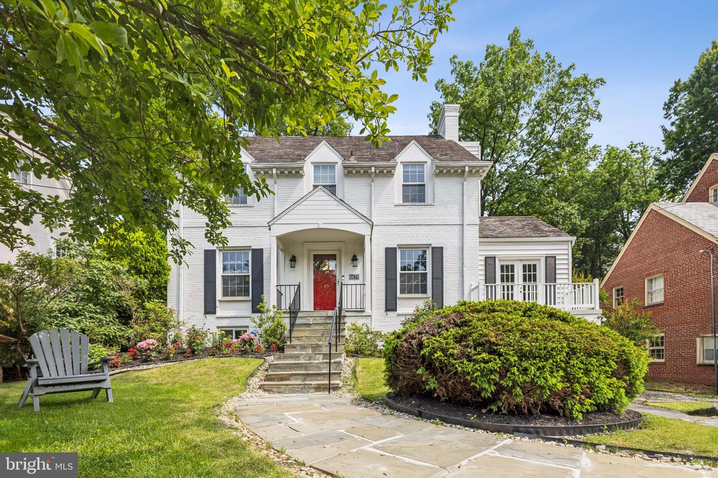 6679 32ND PL NW, WASHINGTON, District Of Columbia 20015, 4 Bedrooms Bedrooms, ,4 BathroomsBathrooms,Residential,For sale,6679 32ND PL NW,DCDC2203248 MLS # DCDC2203248