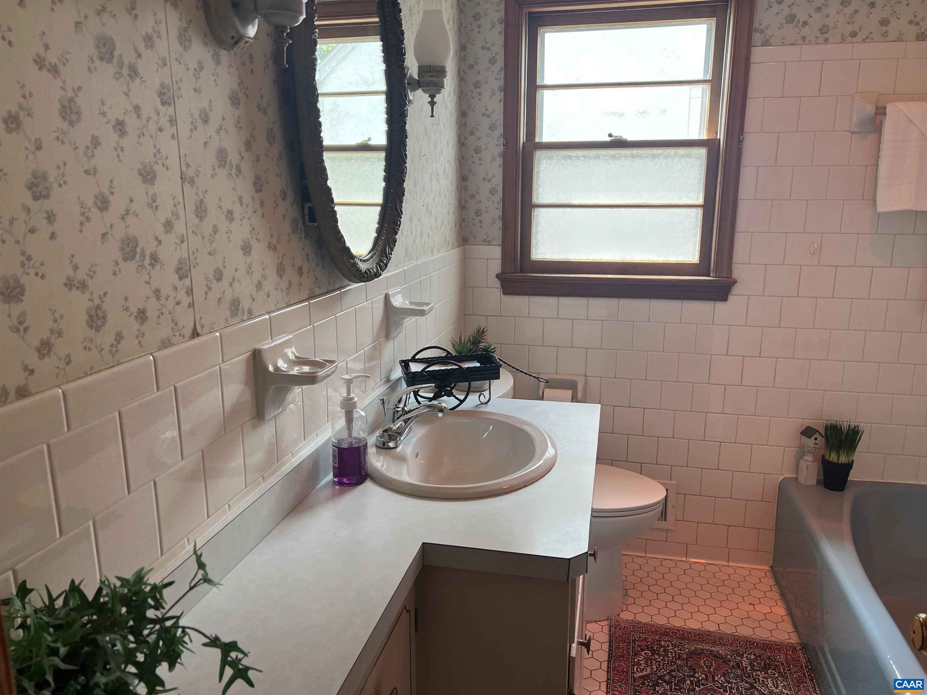 819 ELLIOTT AVE, CHARLOTTESVILLE, Virginia 22902, 3 Bedrooms Bedrooms, ,2 BathroomsBathrooms,Residential,819 ELLIOTT AVE,665552 MLS # 665552