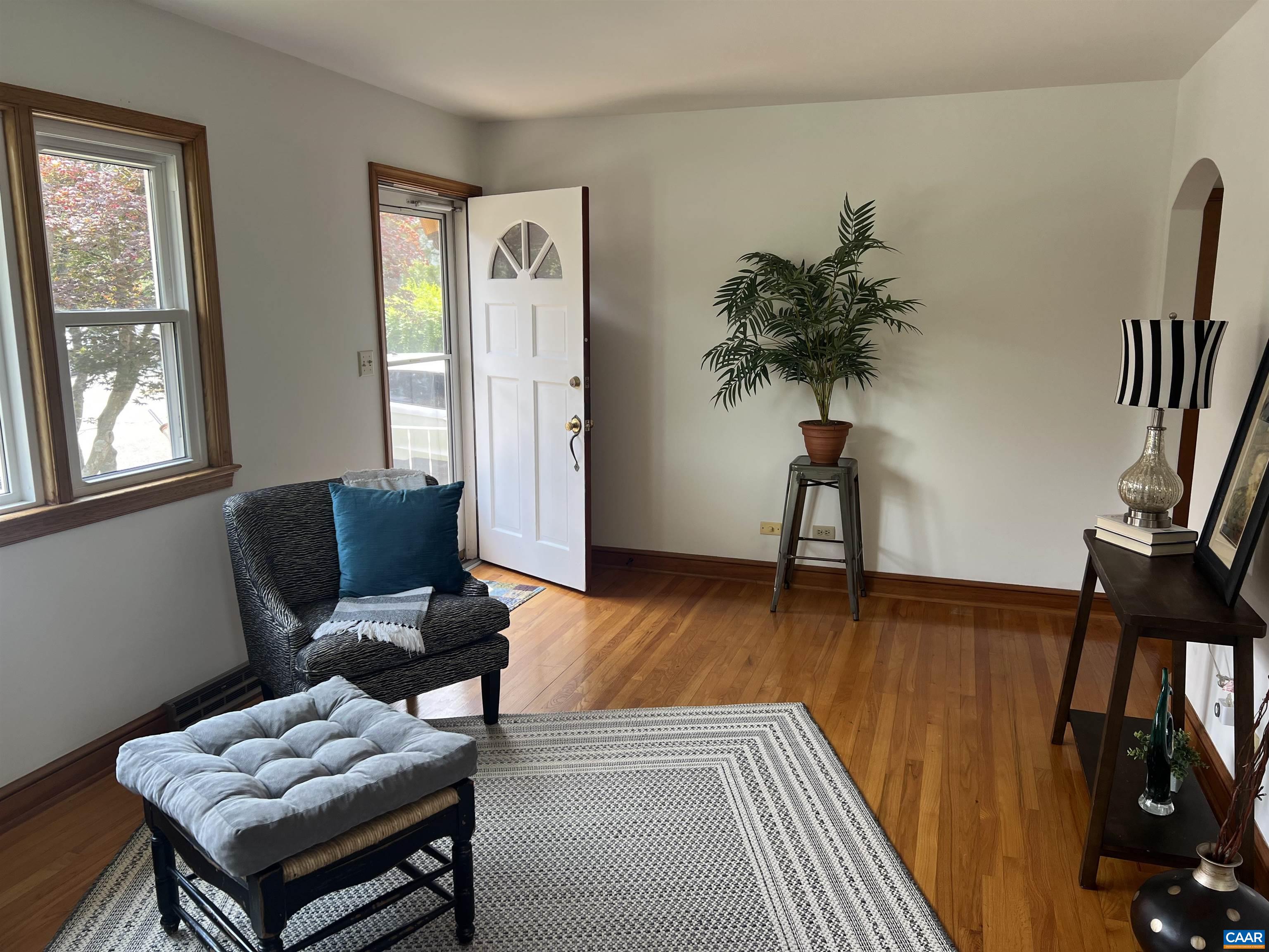 819 ELLIOTT AVE, CHARLOTTESVILLE, Virginia 22902, 3 Bedrooms Bedrooms, ,2 BathroomsBathrooms,Residential,819 ELLIOTT AVE,665552 MLS # 665552