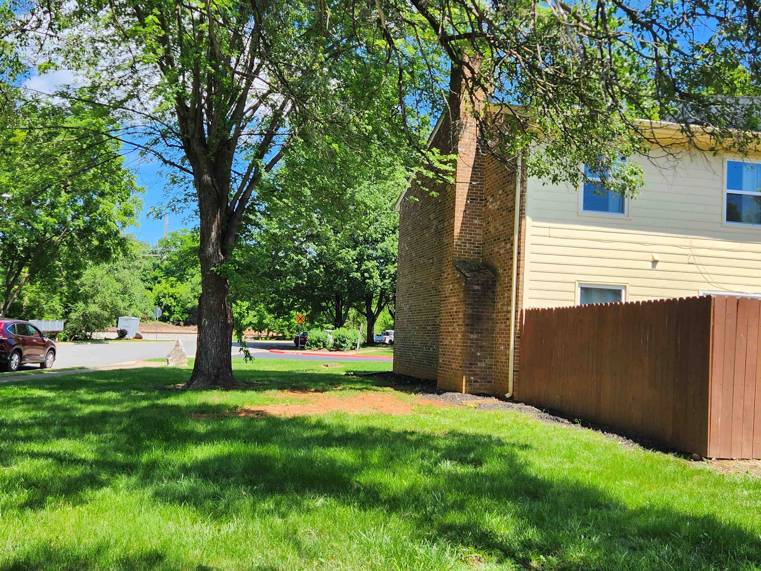 1219 COUNTRY CLUB CT, HARRISONBURG, Virginia 22802, 3 Bedrooms Bedrooms, ,2 BathroomsBathrooms,Residential,1219 COUNTRY CLUB CT,665557 MLS # 665557