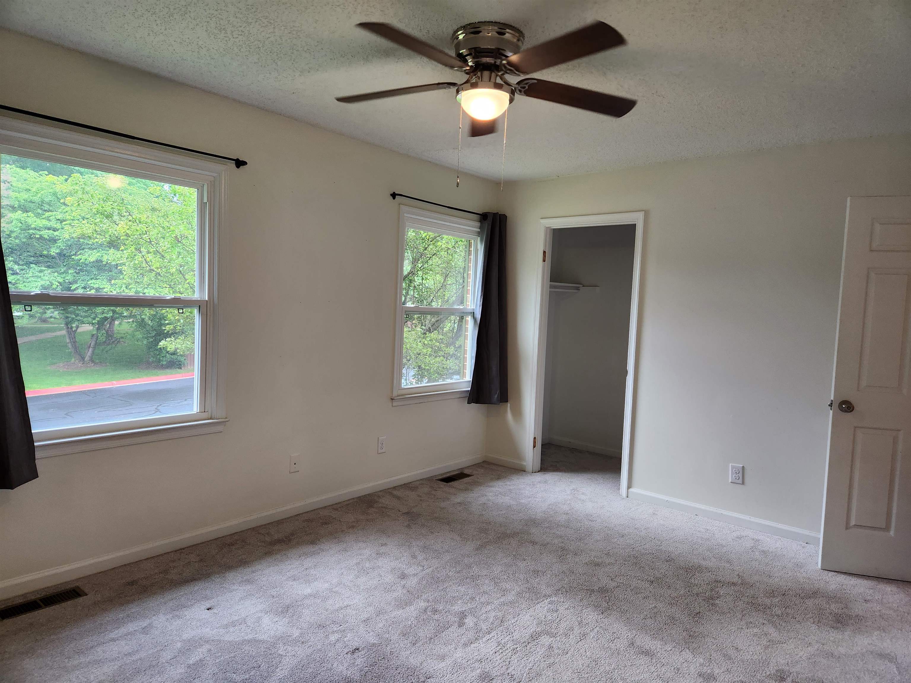 1219 COUNTRY CLUB CT, HARRISONBURG, Virginia 22802, 3 Bedrooms Bedrooms, ,2 BathroomsBathrooms,Residential,1219 COUNTRY CLUB CT,665557 MLS # 665557
