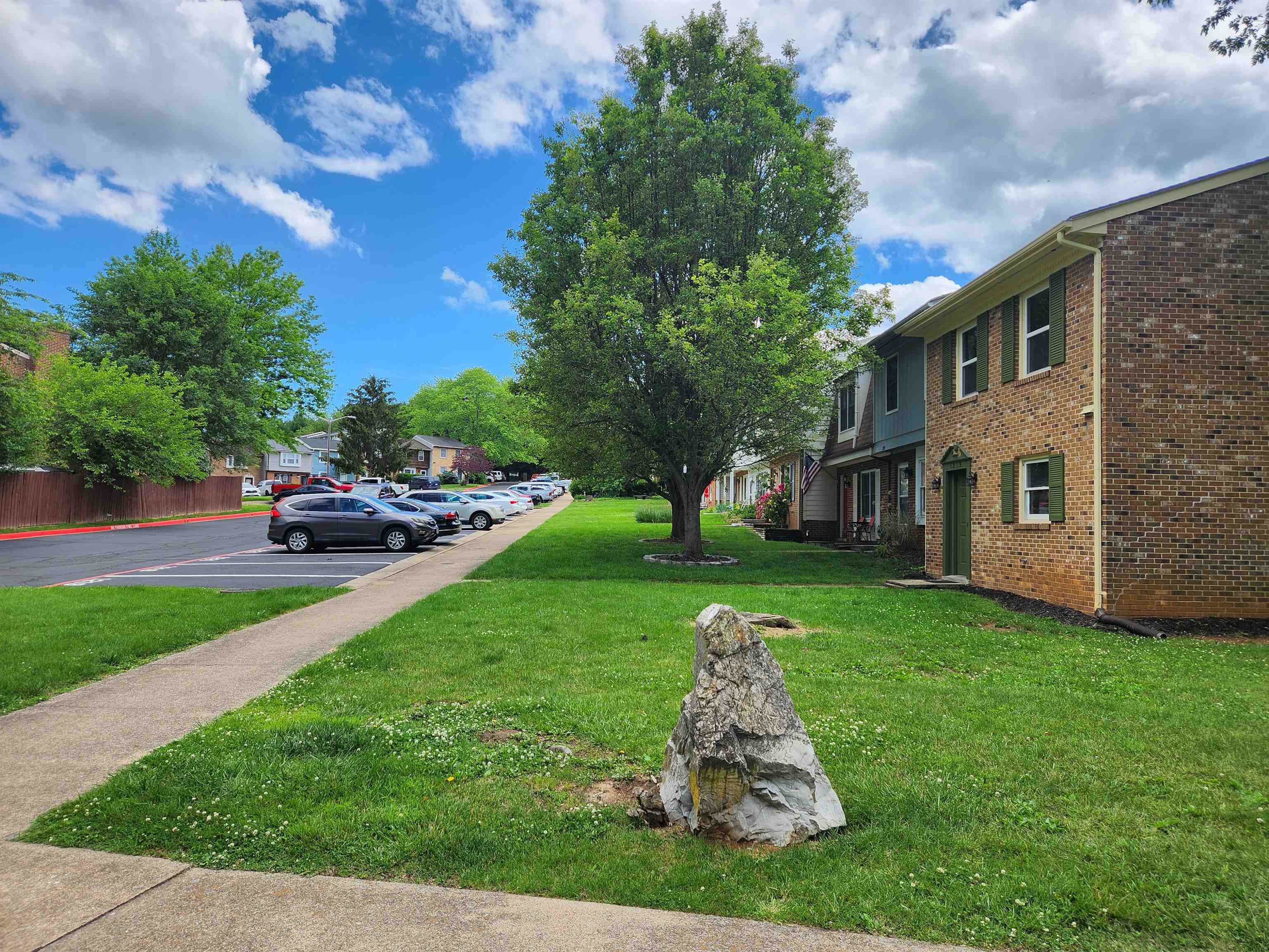 1219 COUNTRY CLUB CT, HARRISONBURG, Virginia 22802, 3 Bedrooms Bedrooms, ,2 BathroomsBathrooms,Residential,1219 COUNTRY CLUB CT,665557 MLS # 665557