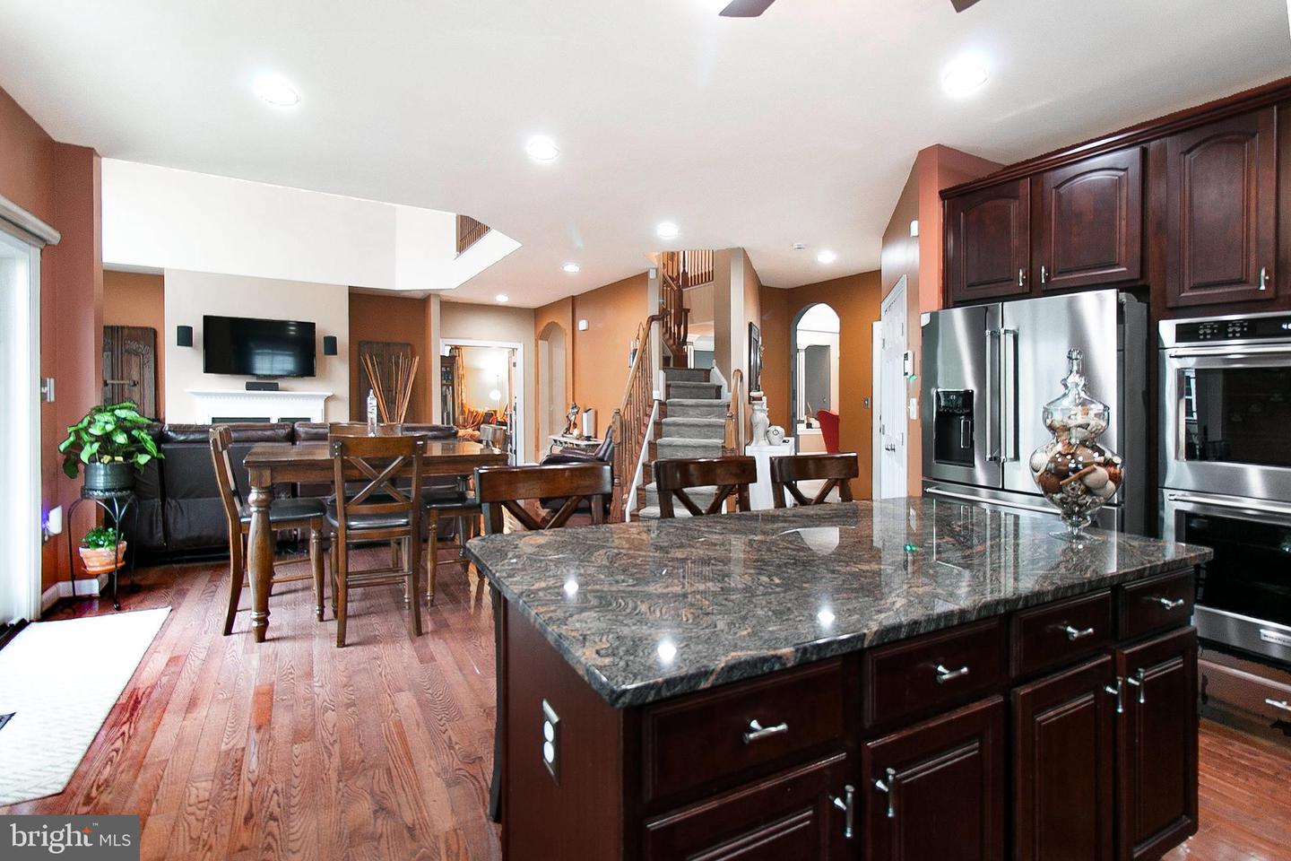13763 DEACONS WAY, GAINESVILLE, Virginia 20155, 4 Bedrooms Bedrooms, ,4 BathroomsBathrooms,Residential,For sale,13763 DEACONS WAY,VAPW2095938 MLS # VAPW2095938