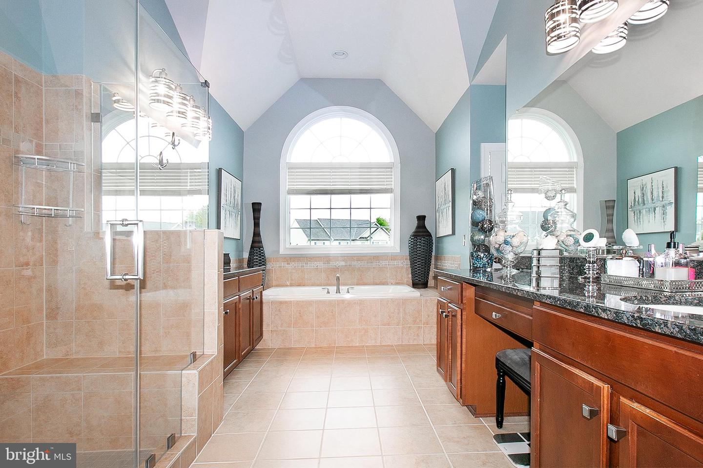 13763 DEACONS WAY, GAINESVILLE, Virginia 20155, 4 Bedrooms Bedrooms, ,4 BathroomsBathrooms,Residential,For sale,13763 DEACONS WAY,VAPW2095938 MLS # VAPW2095938