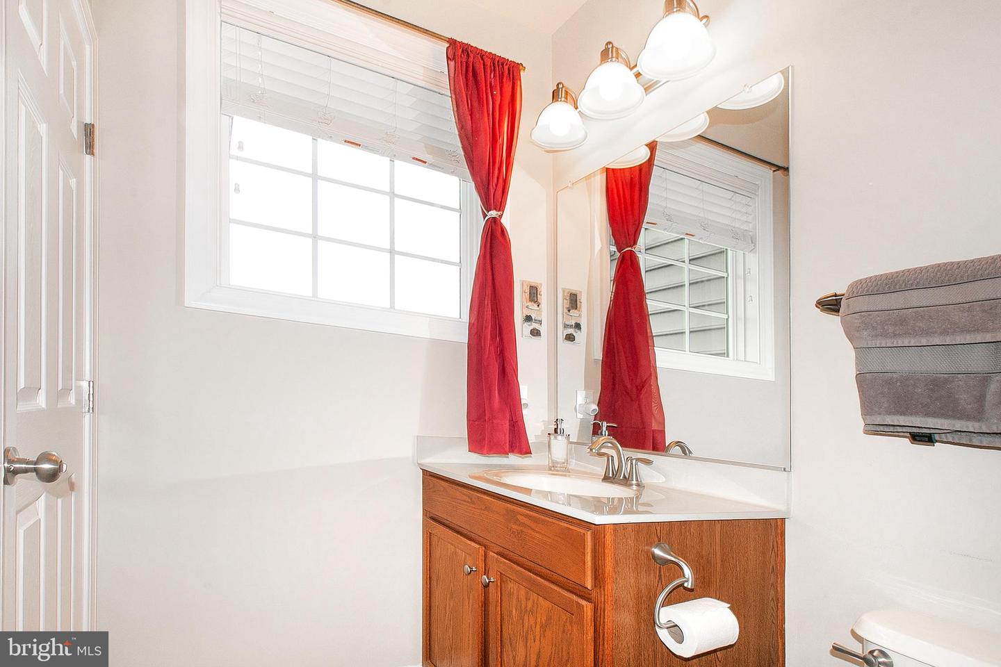 13763 DEACONS WAY, GAINESVILLE, Virginia 20155, 4 Bedrooms Bedrooms, ,4 BathroomsBathrooms,Residential,For sale,13763 DEACONS WAY,VAPW2095938 MLS # VAPW2095938