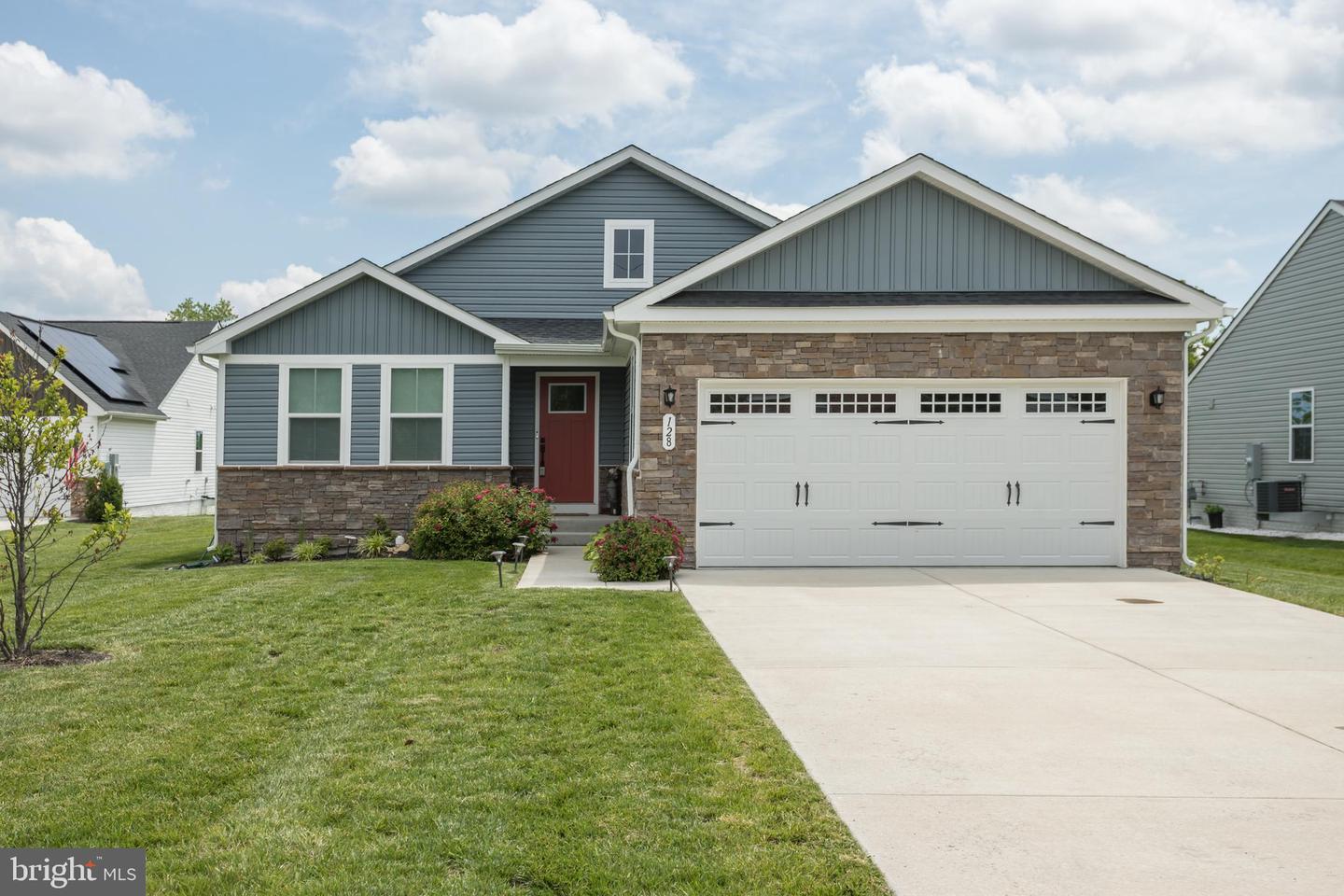 128 MASSIE LN, STEPHENS CITY, Virginia 22655, 3 Bedrooms Bedrooms, ,2 BathroomsBathrooms,Residential,For sale,128 MASSIE LN,VAFV2034592 MLS # VAFV2034592