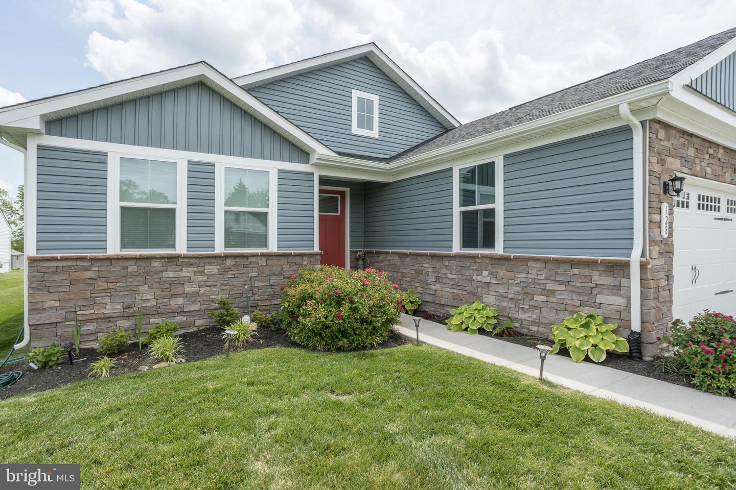 128 MASSIE LN, STEPHENS CITY, Virginia 22655, 3 Bedrooms Bedrooms, ,2 BathroomsBathrooms,Residential,For sale,128 MASSIE LN,VAFV2034592 MLS # VAFV2034592