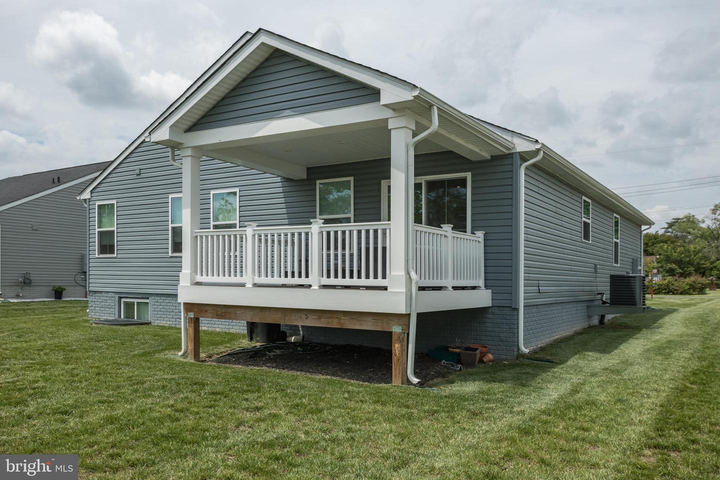 128 MASSIE LN, STEPHENS CITY, Virginia 22655, 3 Bedrooms Bedrooms, ,2 BathroomsBathrooms,Residential,For sale,128 MASSIE LN,VAFV2034592 MLS # VAFV2034592