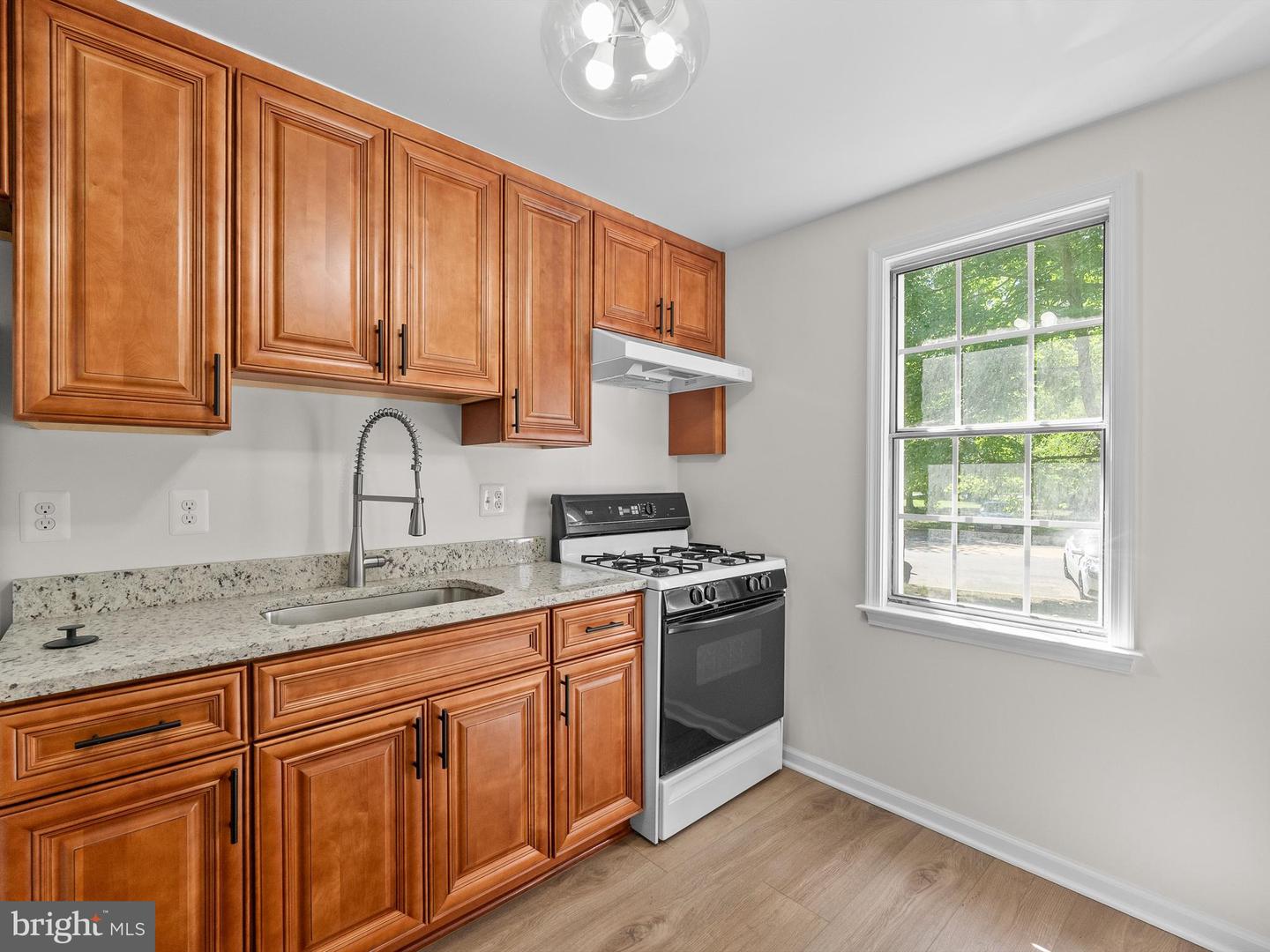 6727 W WAKEFIELD DR #A2, ALEXANDRIA, Virginia 22307, 2 Bedrooms Bedrooms, ,1 BathroomBathrooms,Residential,For sale,6727 W WAKEFIELD DR #A2,VAFX2244520 MLS # VAFX2244520