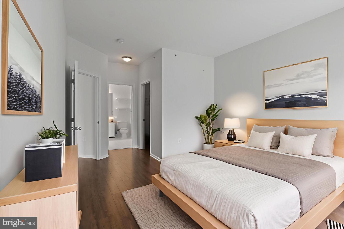 1511 N POINT DR #304, RESTON, Virginia 20194, 2 Bedrooms Bedrooms, ,2 BathroomsBathrooms,Residential,For sale,1511 N POINT DR #304,VAFX2244534 MLS # VAFX2244534