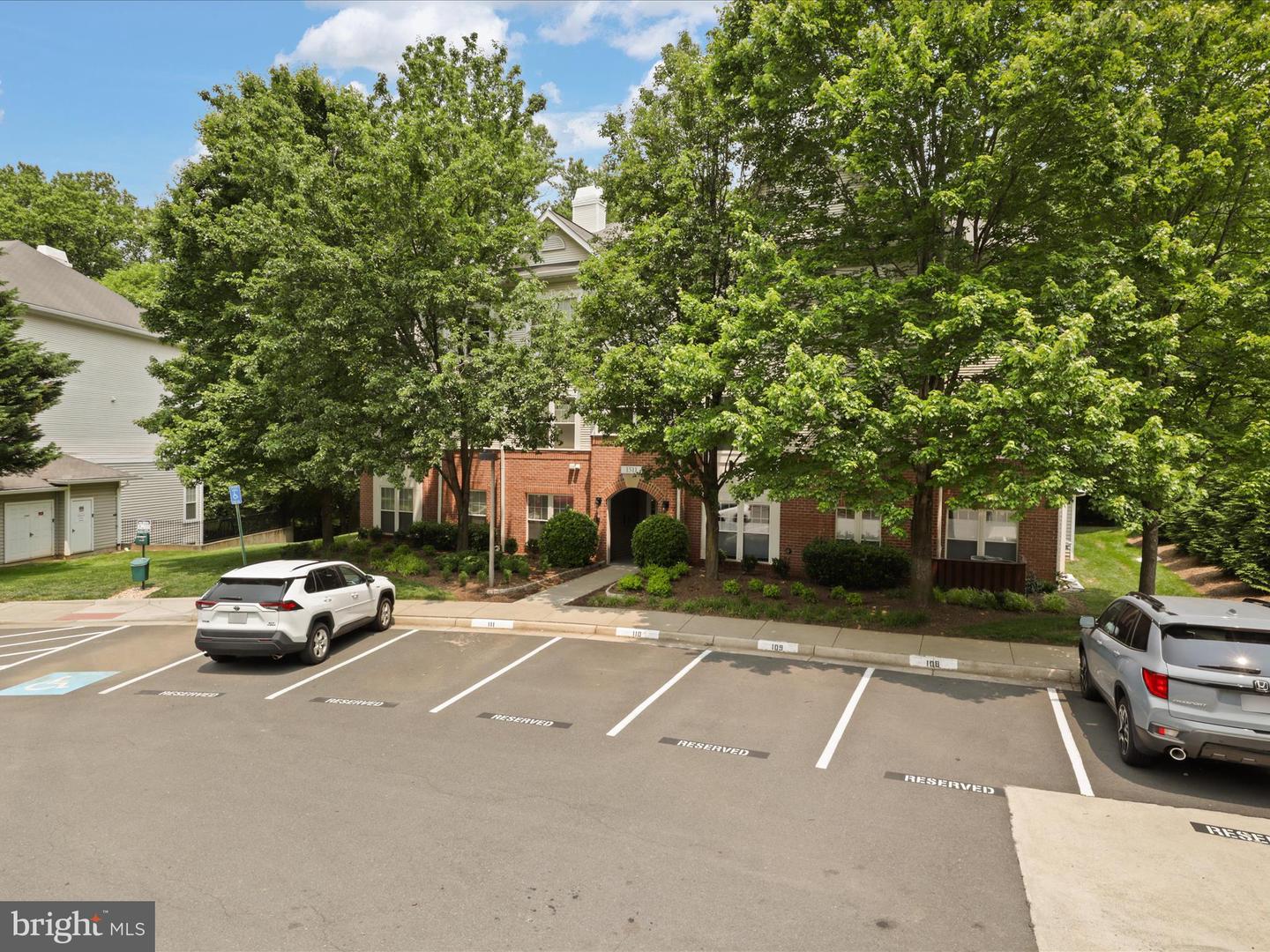 1511 N POINT DR #304, RESTON, Virginia 20194, 2 Bedrooms Bedrooms, ,2 BathroomsBathrooms,Residential,For sale,1511 N POINT DR #304,VAFX2244534 MLS # VAFX2244534