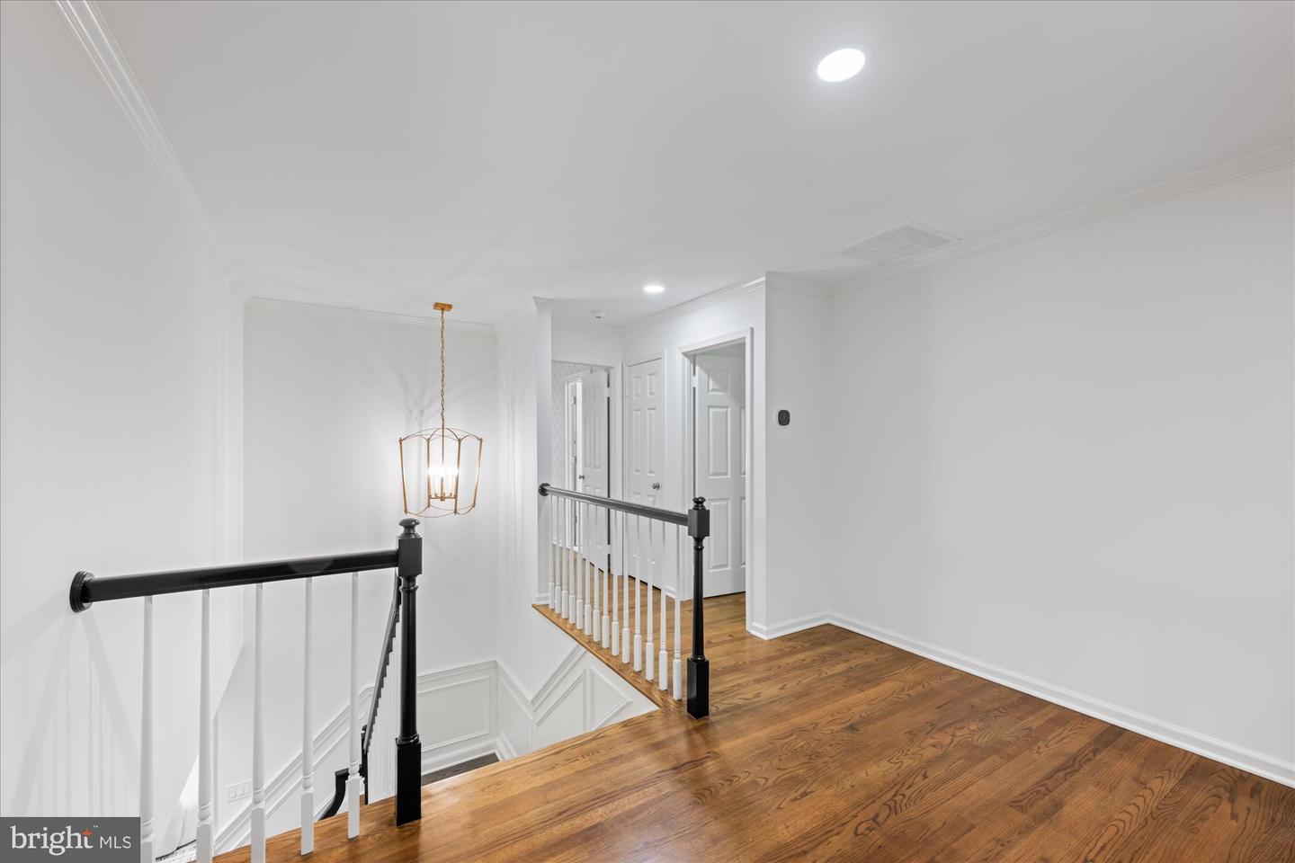 1091 OLD CEDAR RD, MCLEAN, Virginia 22102, 4 Bedrooms Bedrooms, ,4 BathroomsBathrooms,Residential,For sale,1091 OLD CEDAR RD,VAFX2244562 MLS # VAFX2244562